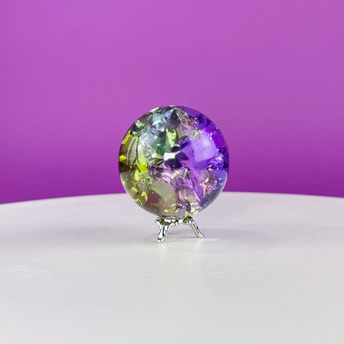 Crackle Glass Sphere (Includes Silver Metal Stand)