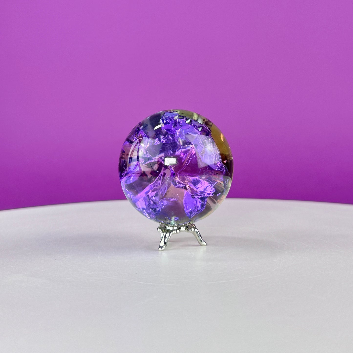 Crackle Glass Sphere (Includes Silver Metal Stand)