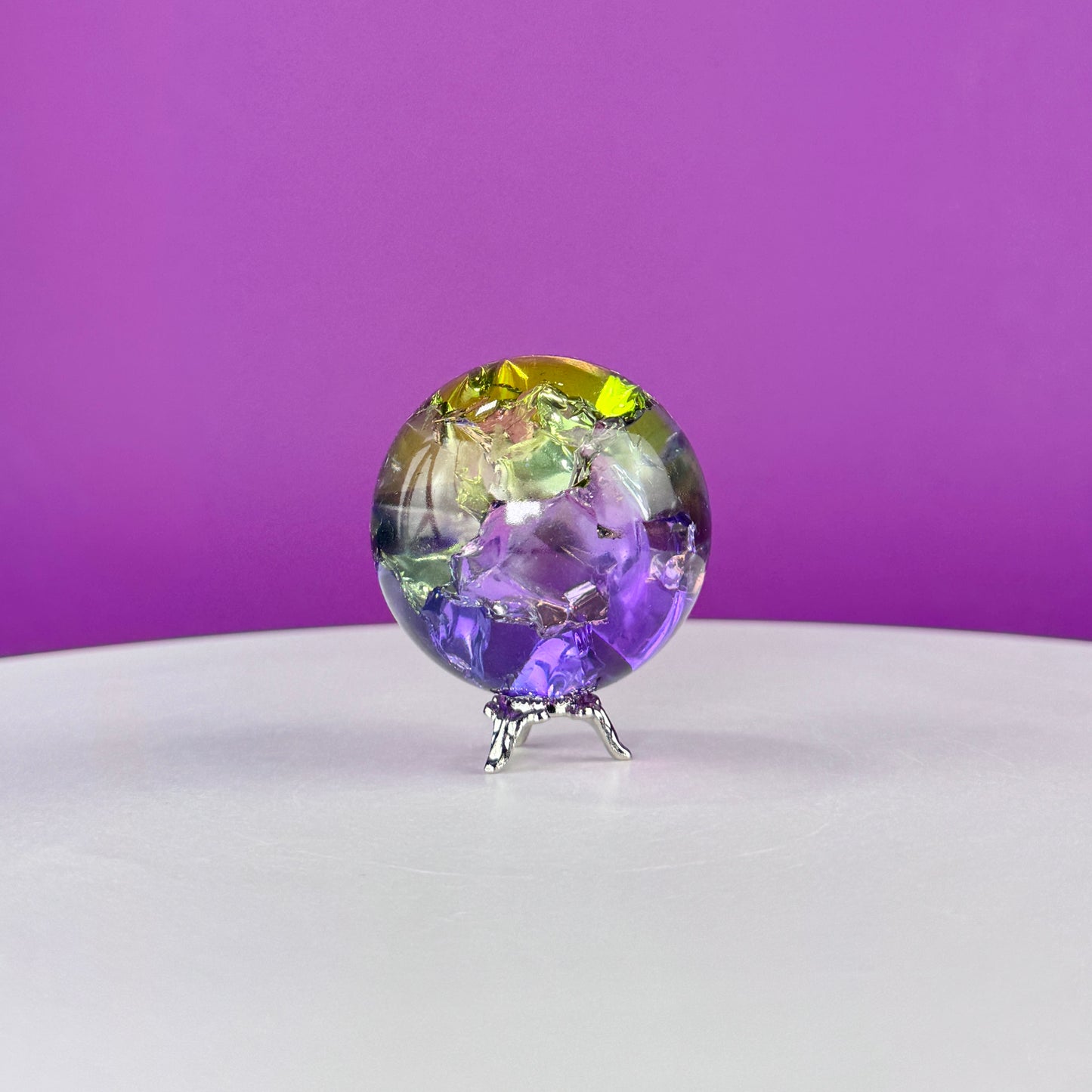 Crackle Glass Sphere (Includes Silver Metal Stand)
