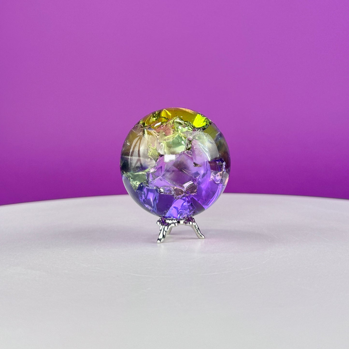 Crackle Glass Sphere (Includes Silver Metal Stand)