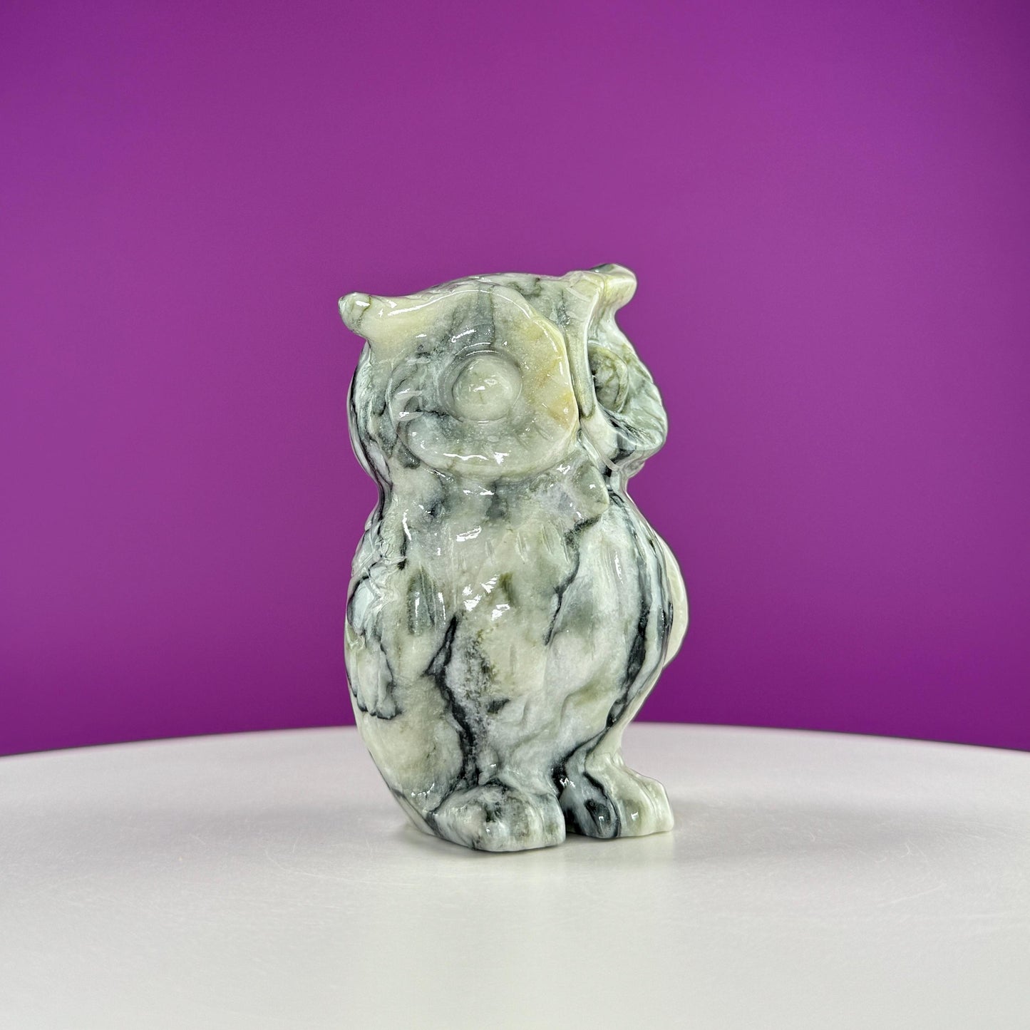Serpentine with Quartz Owl Carving