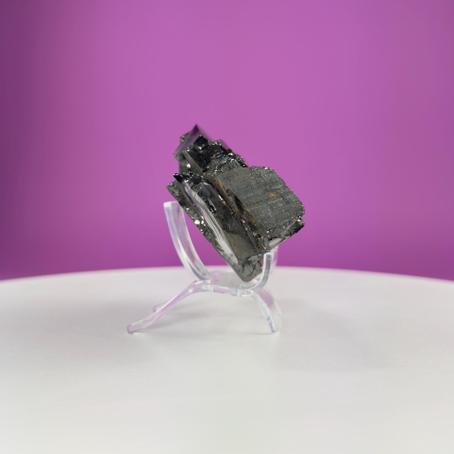 Elite Shungite Mineral (Columbia) (Includes Acrylic Stand)