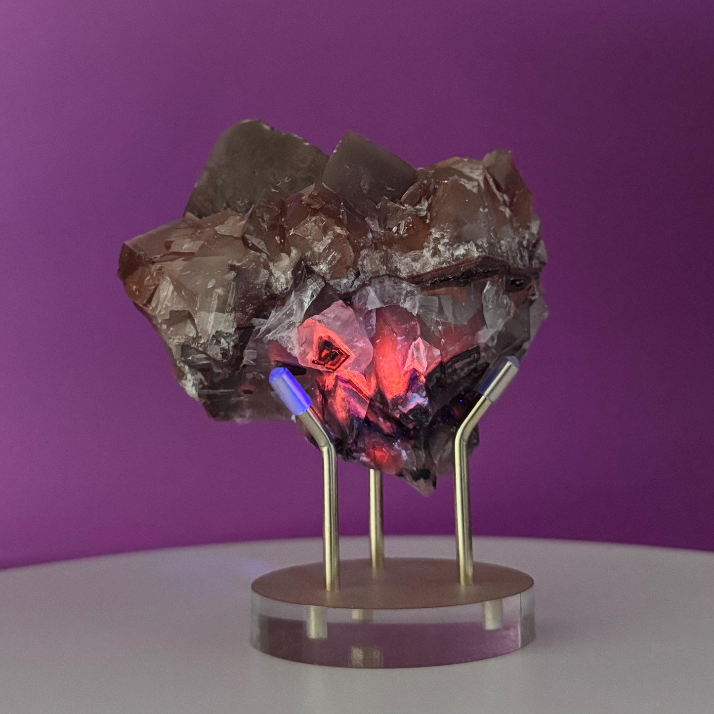 Mariposa Calcite (Mexico) (Includes Gold Metal/Acrylic Stand), UV Reactive