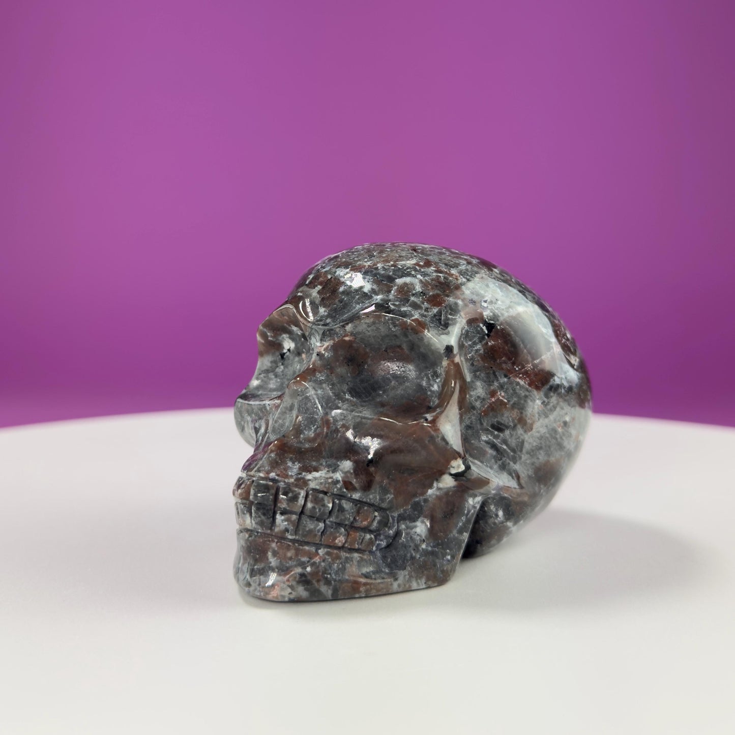 Yooperlite Skull Carving, UV Reactive
