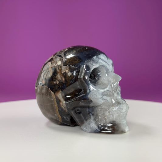 Volcanic Agate Skull, UV Reactive