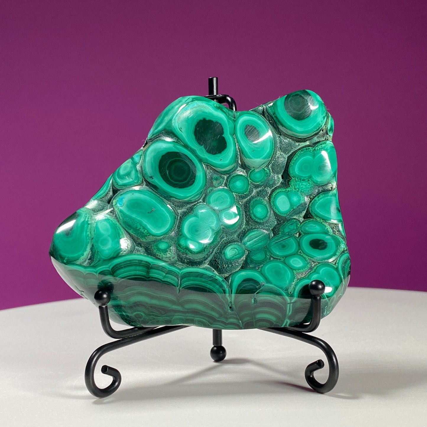 Malachite Free Form (Includes Black Metal Stand)