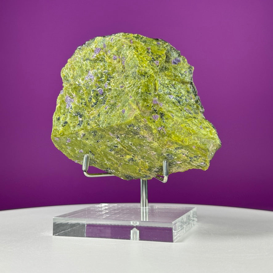Atlantisite Specimen – 799g | Tasmania Australia Serpentine & Stichtite Crystal with Stand