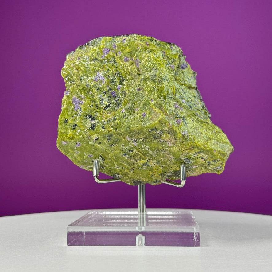 Atlantisite Specimen – 799g | Tasmania Australia Serpentine & Stichtite Crystal with Stand