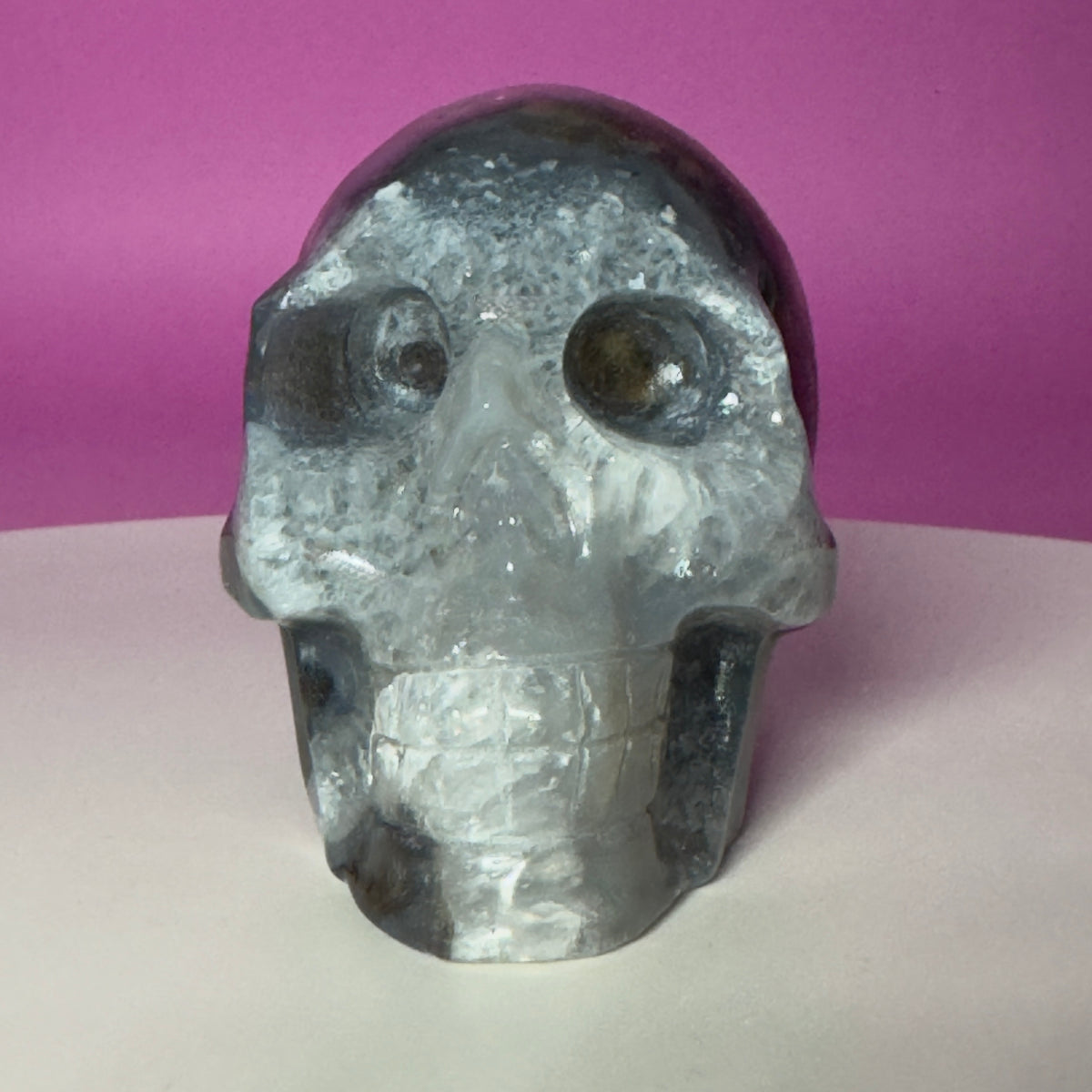 Volcanic Agate Skull – UV Reactive Green Glow – 501g