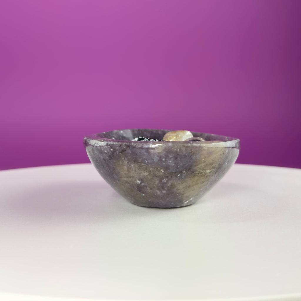 Lepidolite Bowl 351g – Madagascar Purple Crystal Dish