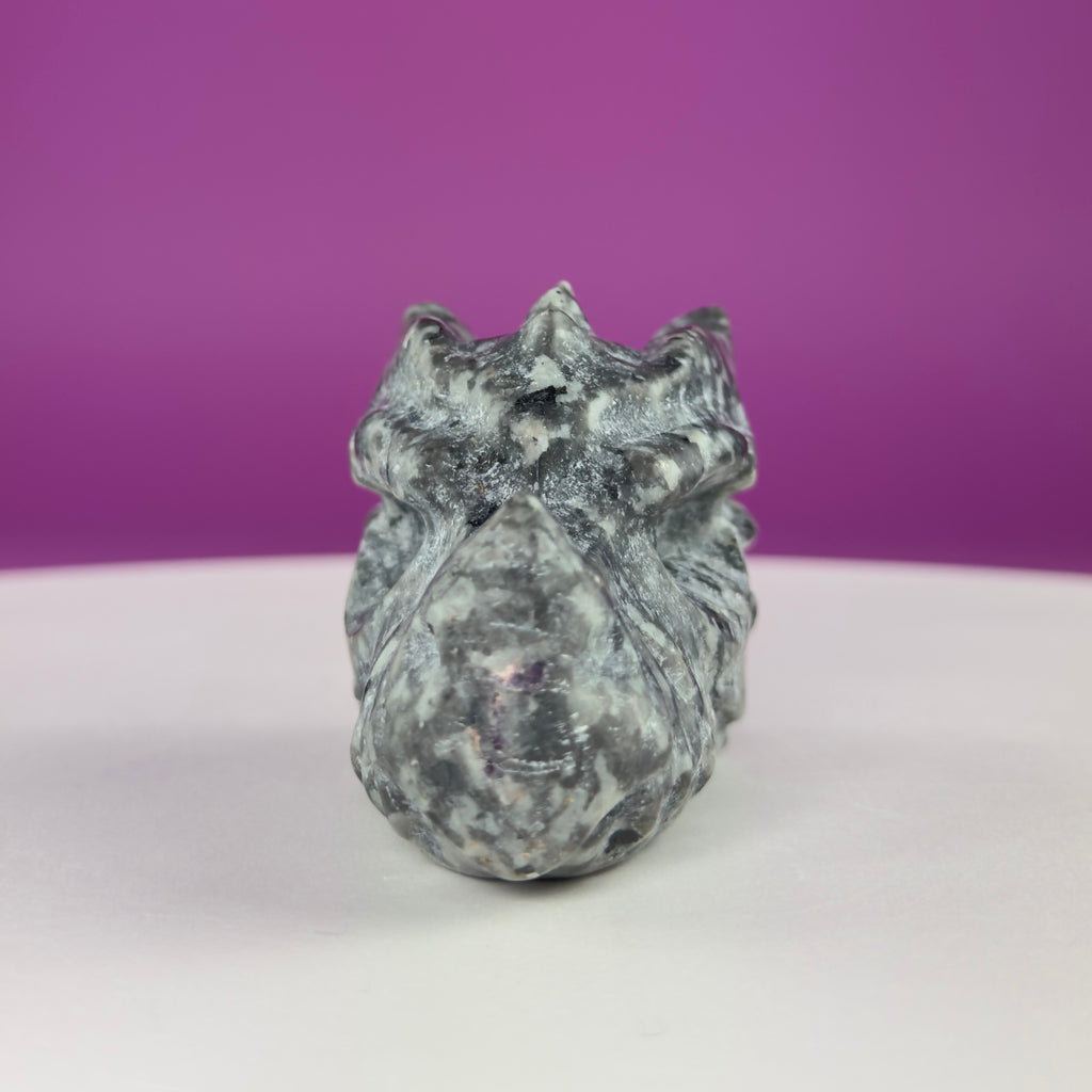 Yooperlite Dragon Skull Carving | UV Reactive Crystal | 138g