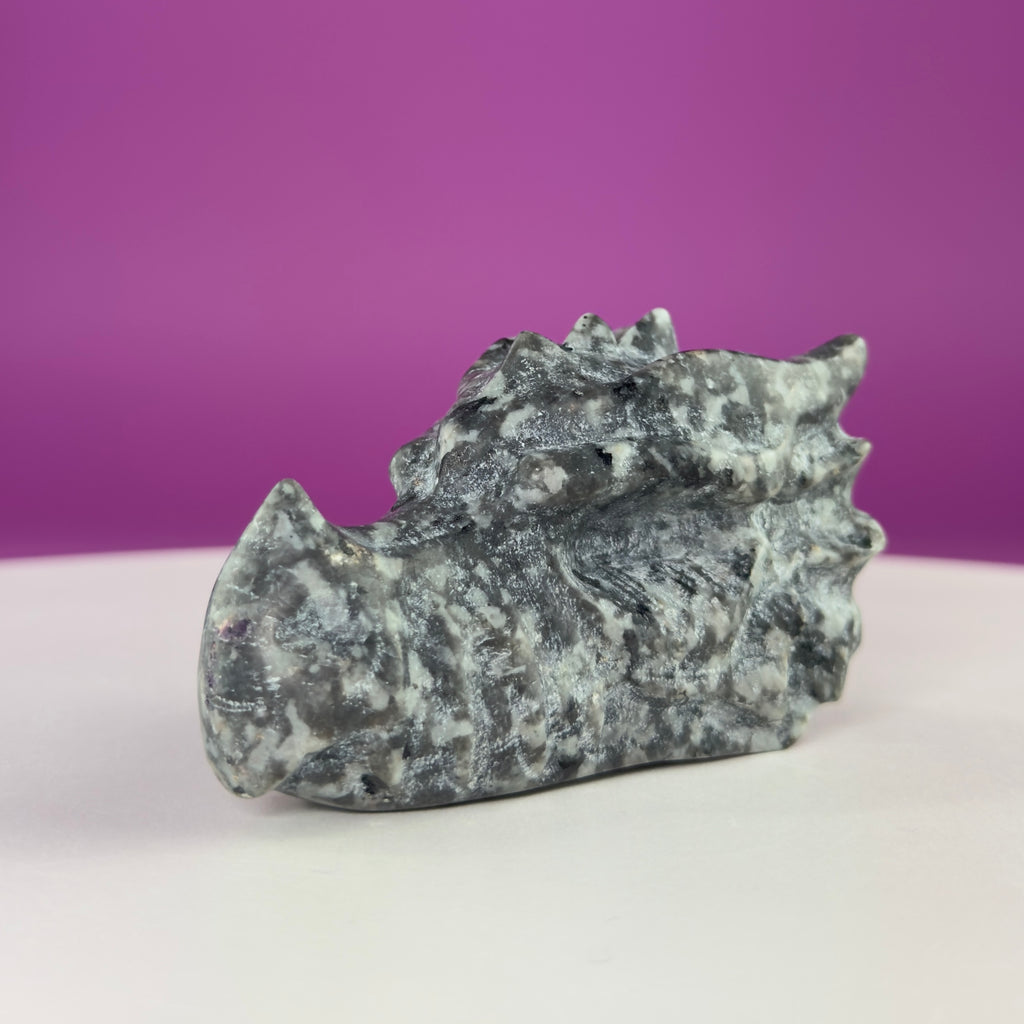 Yooperlite Dragon Skull Carving | UV Reactive Crystal | 138g