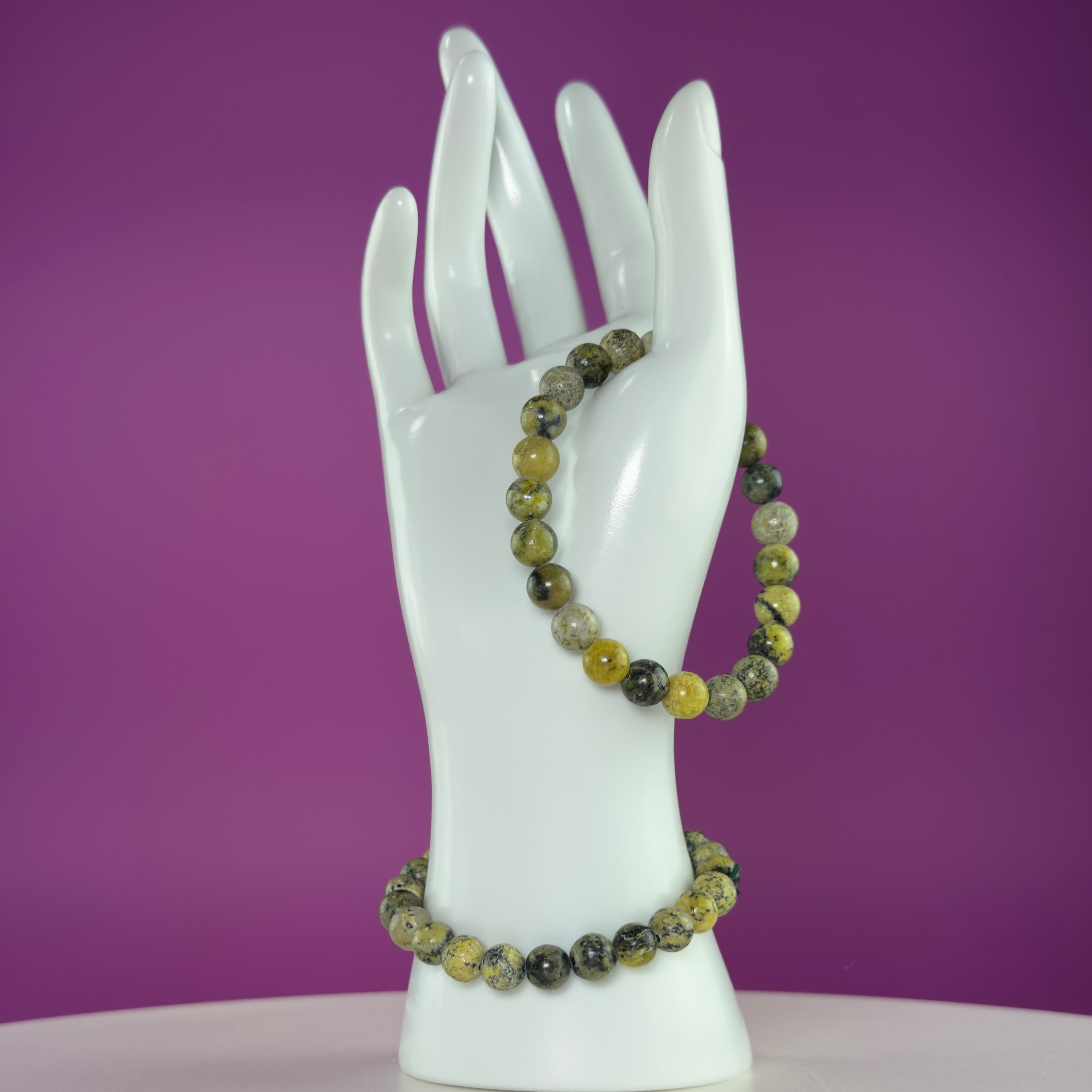 Serpentine 8mm Beaded Bracelet – Grounding & Protection Crystal