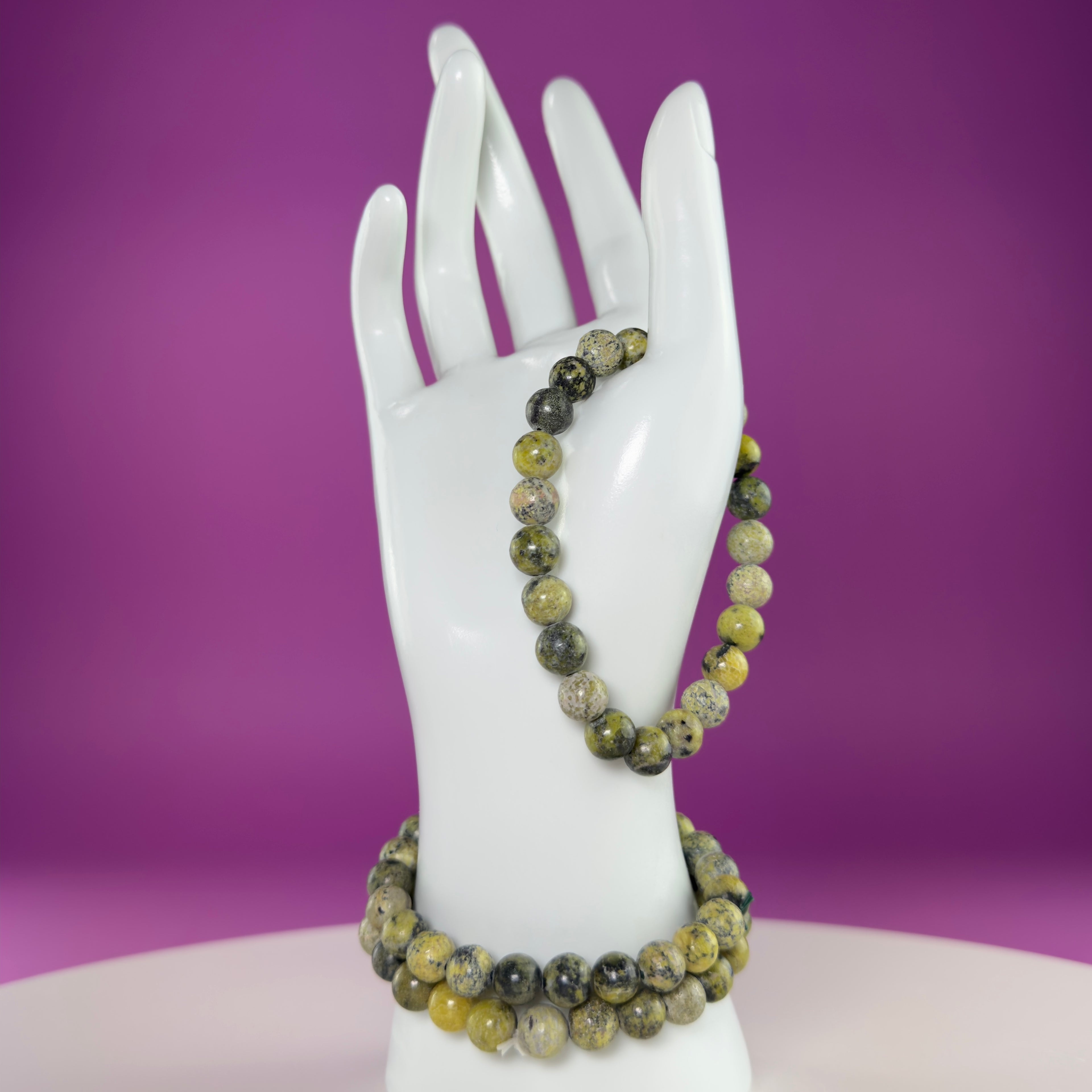 Serpentine 8mm Beaded Bracelet – Grounding & Protection Crystal
