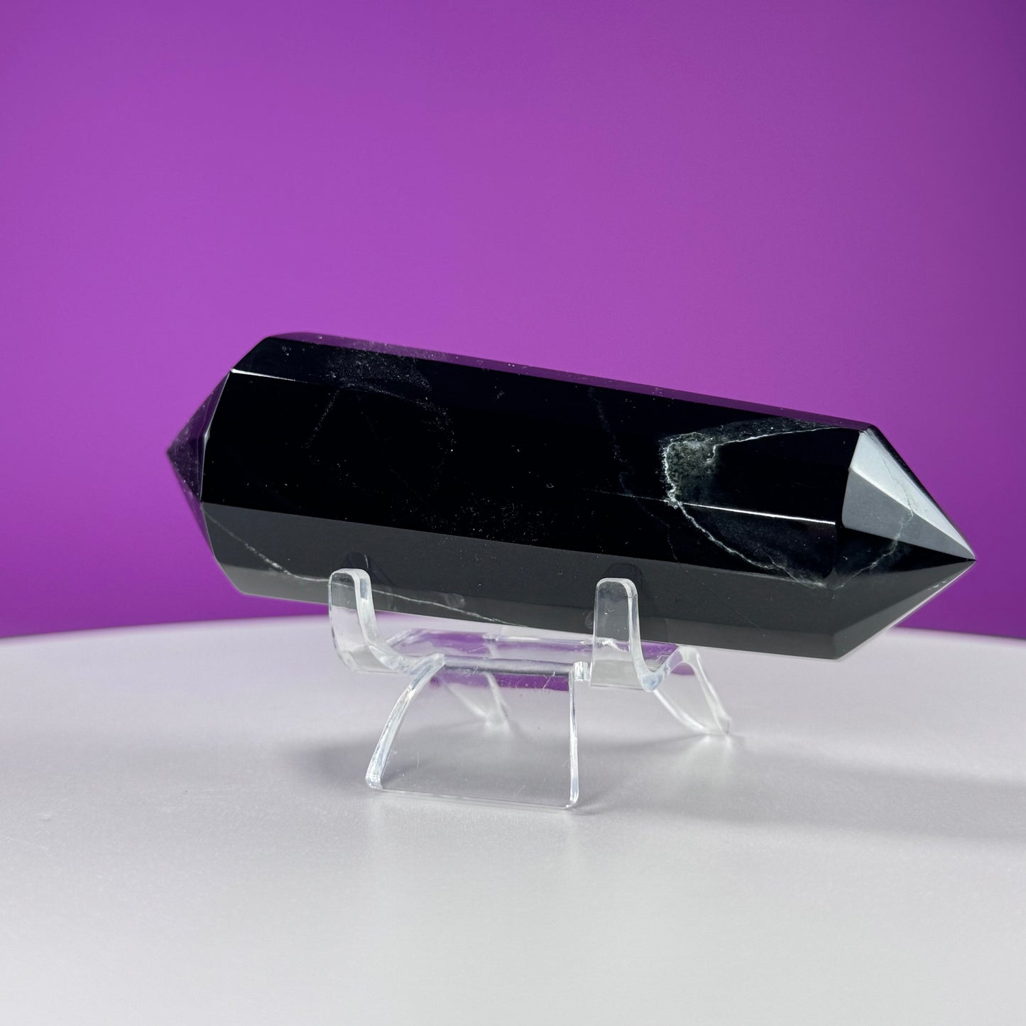 Black Nephrite Jade Vogel (Includes Acrylic Stand) (Western Australia)