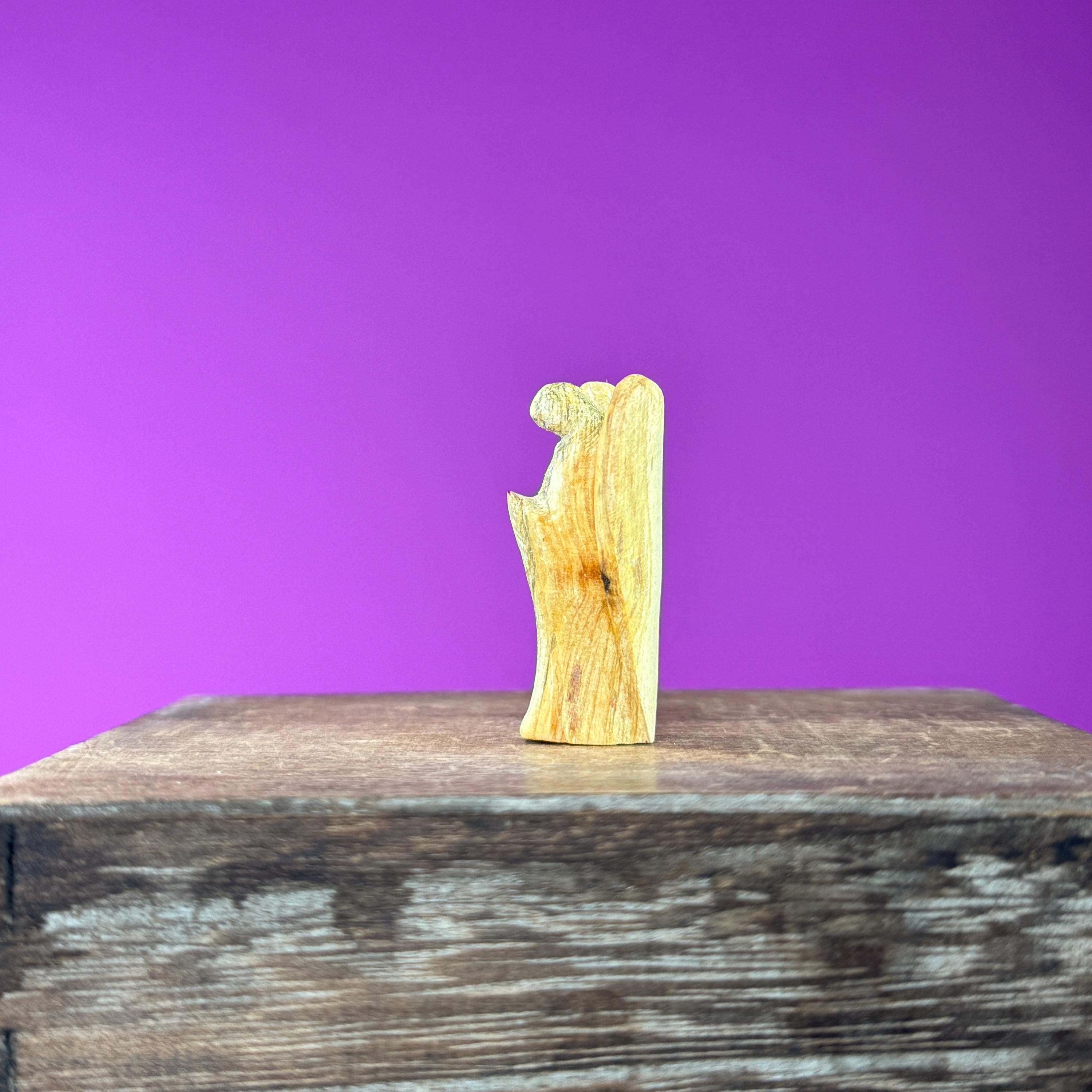 Mini Palo Santo Angel Carvings (Peru), 1.46 Inches Tall, 5-Pack