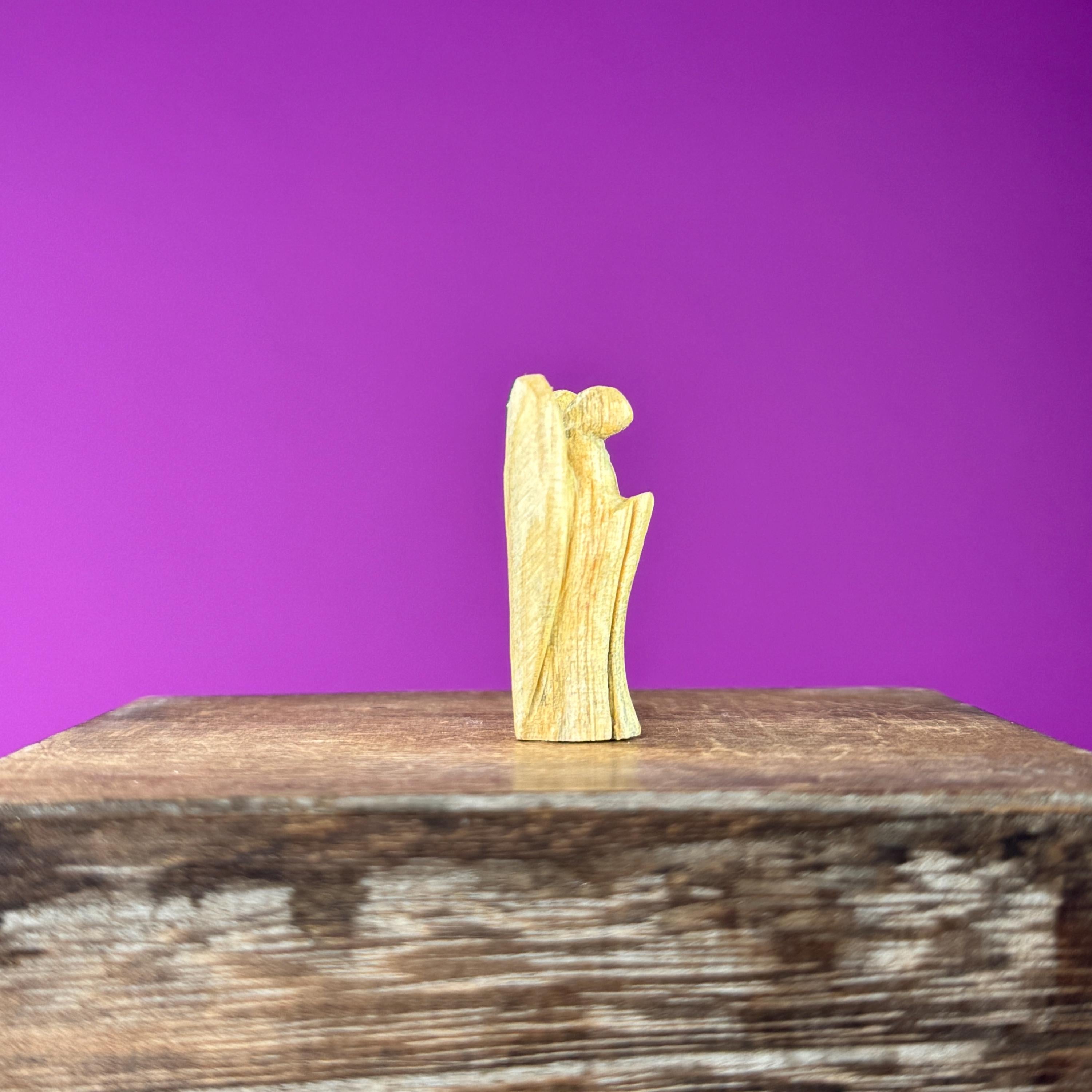 Mini Palo Santo Angel Carvings (Peru), 1.46 Inches Tall, 5-Pack