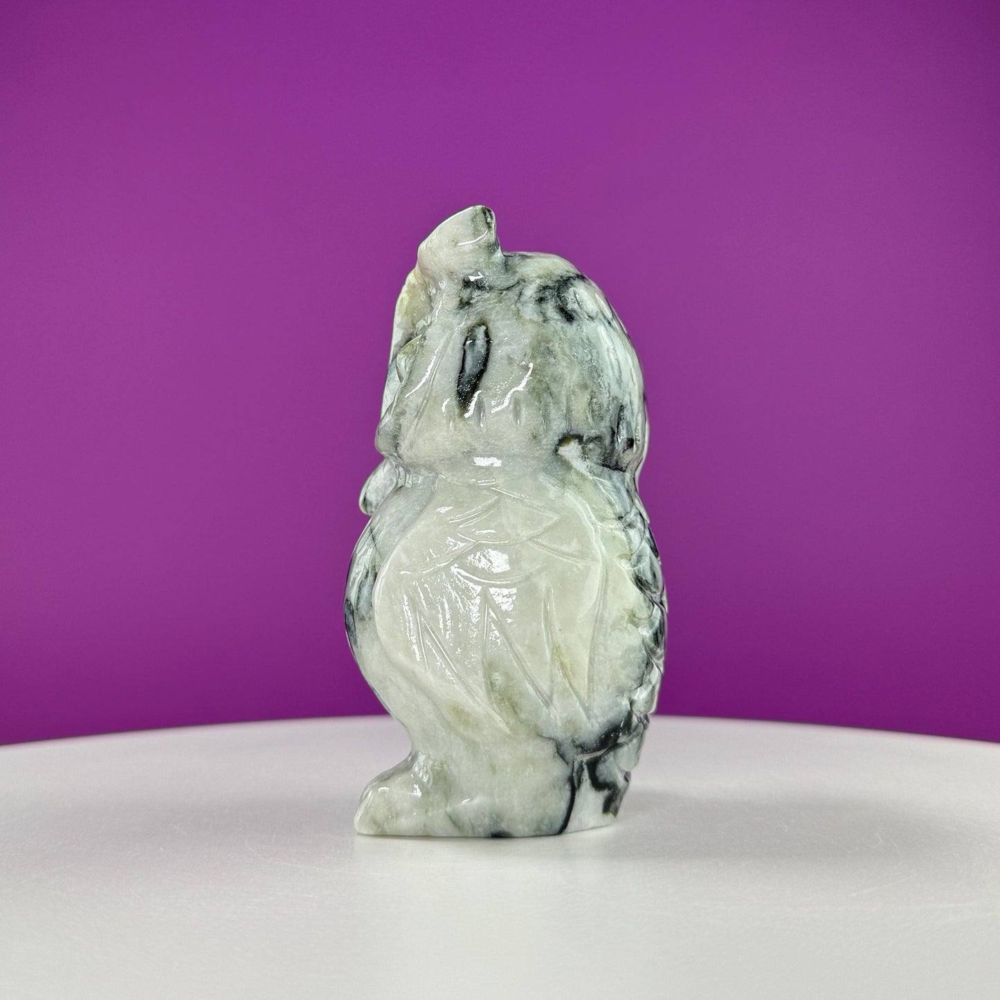 Serpentine with Quartz Owl Carving