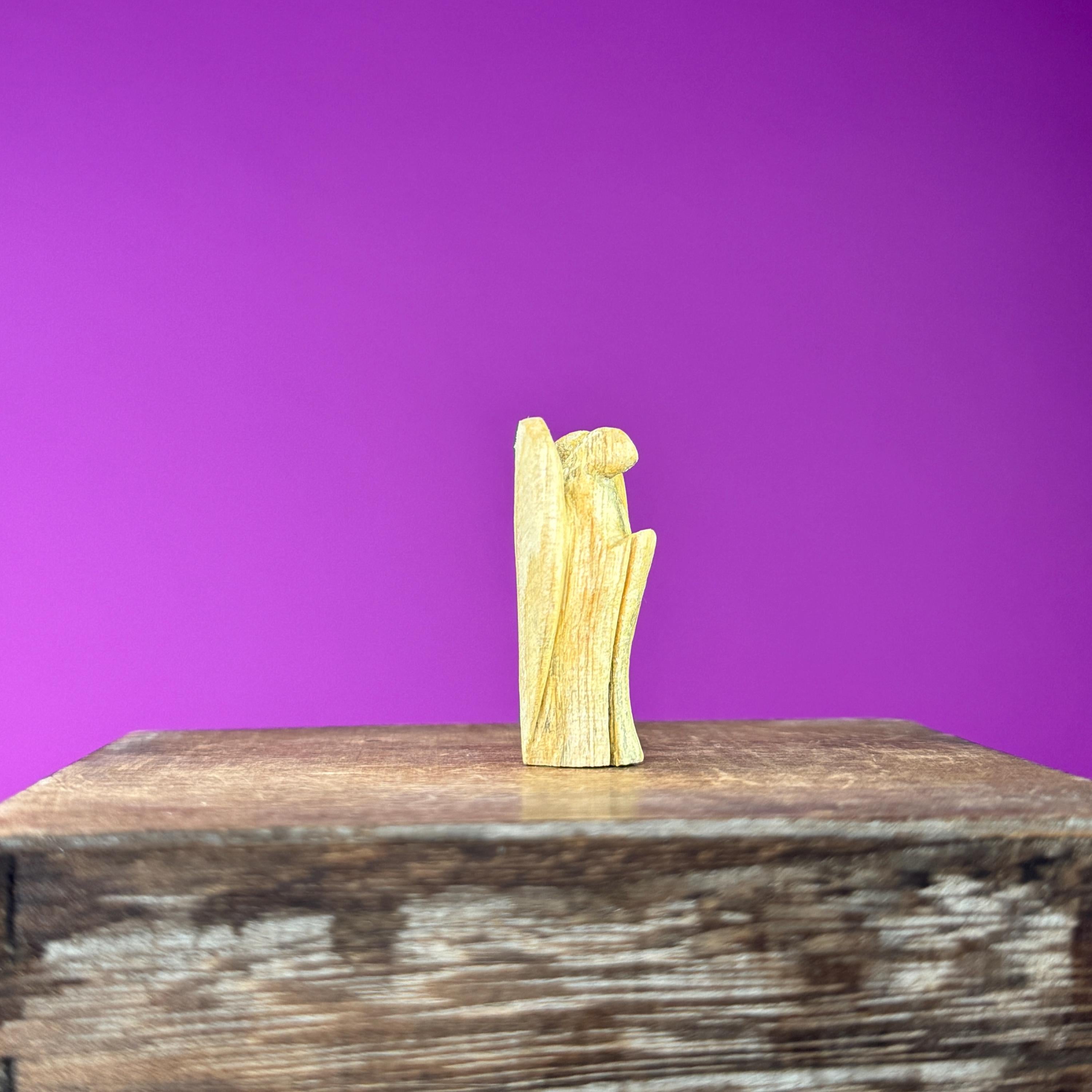 Mini Palo Santo Angel Carvings (Peru), 1.46 Inches Tall, 5-Pack