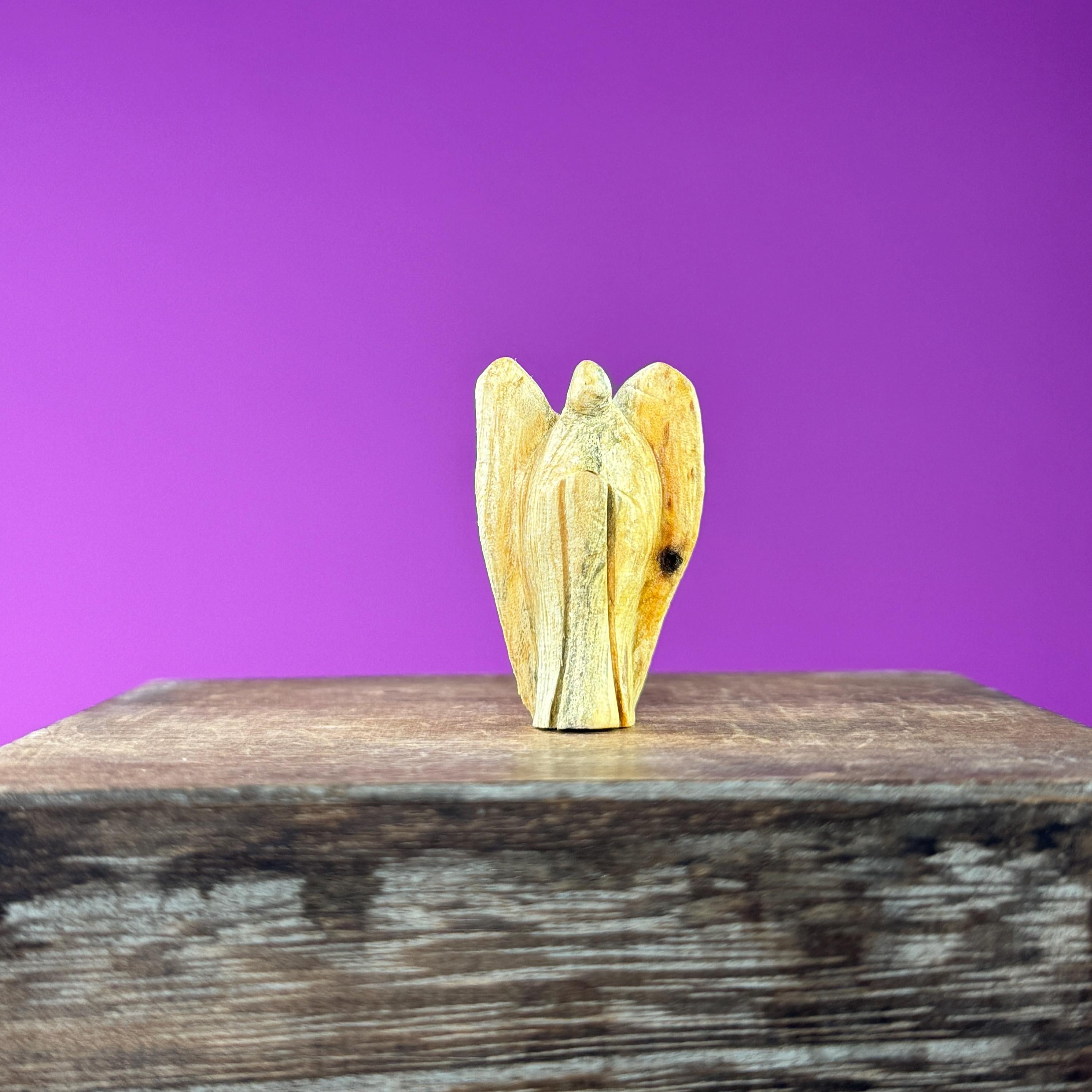 Mini Palo Santo Angel Carvings (Peru), 1.46 Inches Tall, 5-Pack