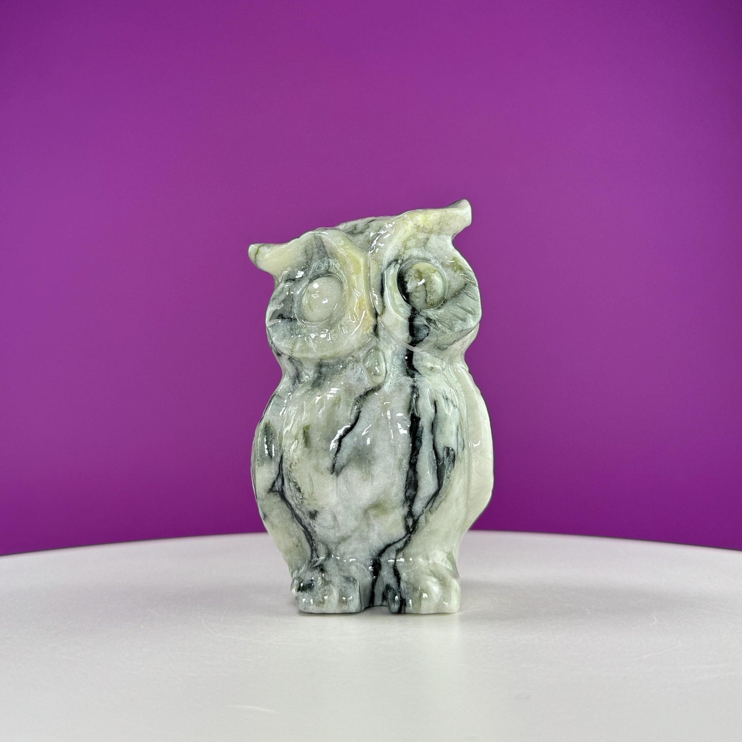 Serpentine with Quartz Owl Carving