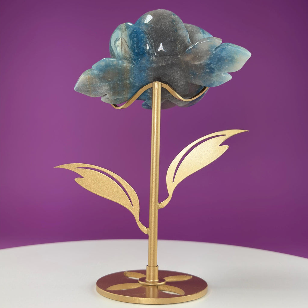 Trolleite Flower Carving (Brazil) (Includes Gold Metal Stand)