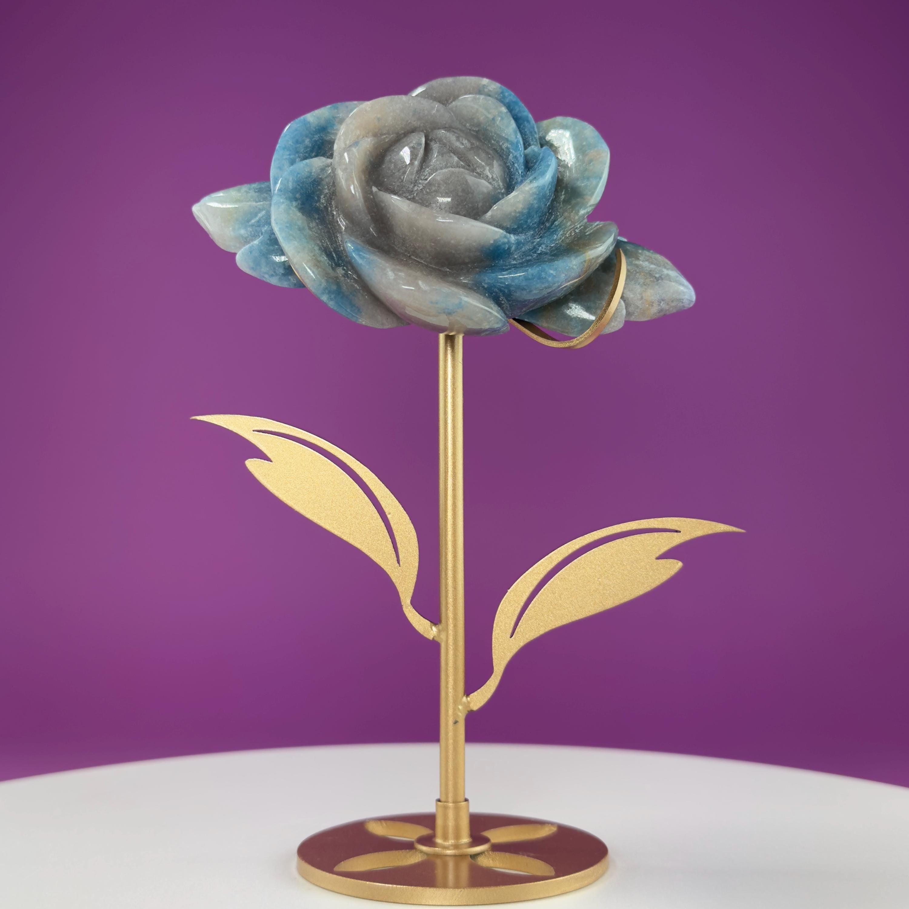 Trolleite Flower Carving (Brazil) (Includes Gold Metal Stand)