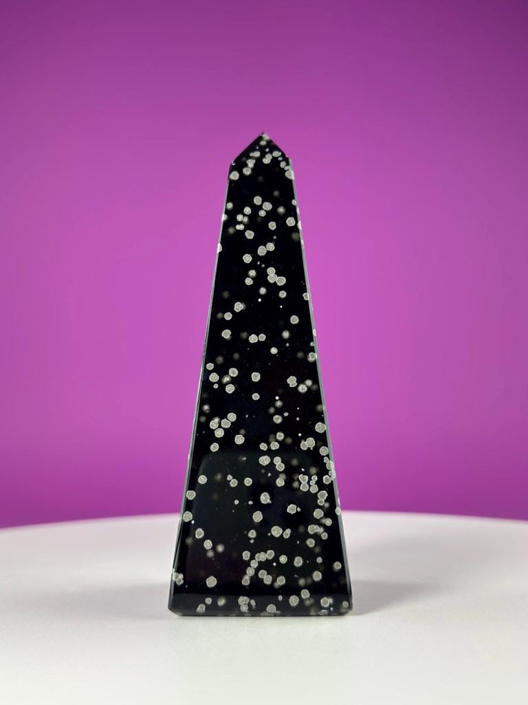 Stardust Obsidian Obelisk (Mexico)