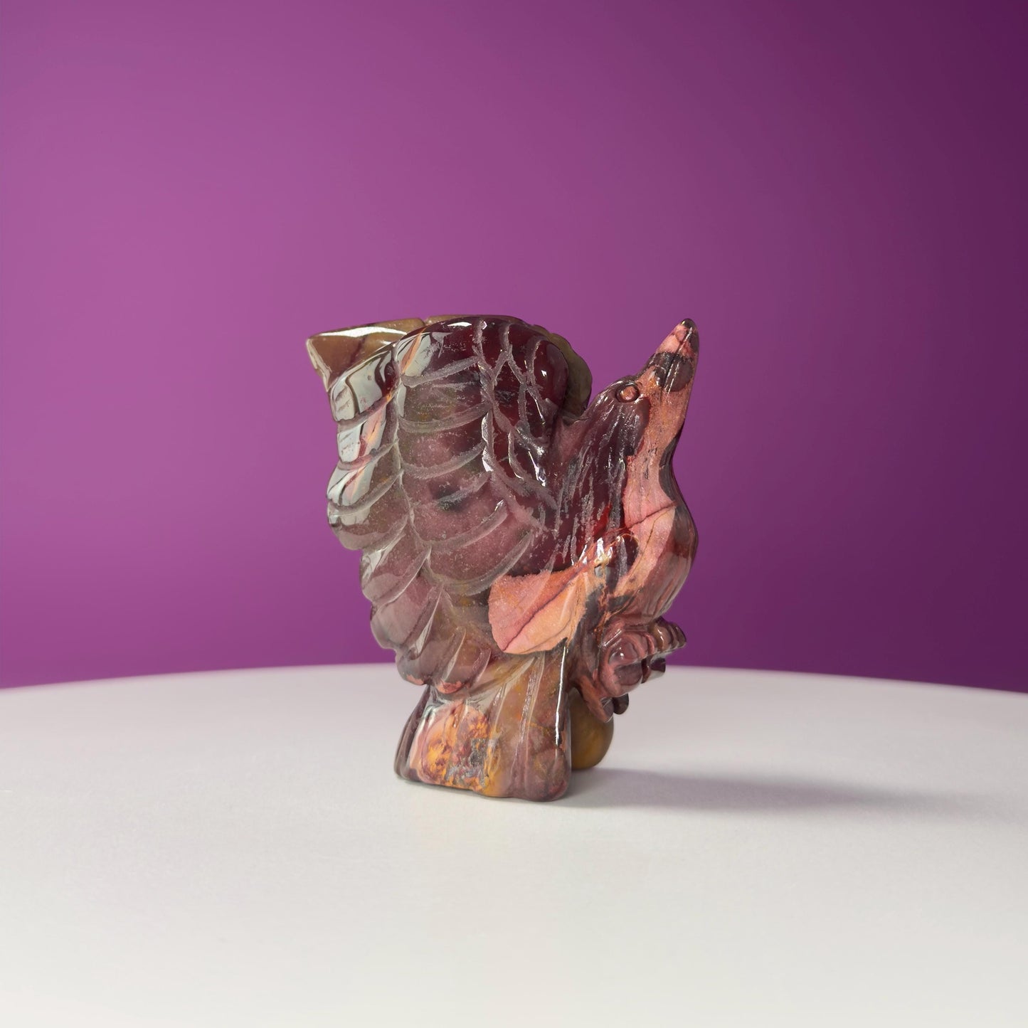 Mookaite Jasper Hummingbird Carving, Crystal Animal Carving, Balance & Strength Stone