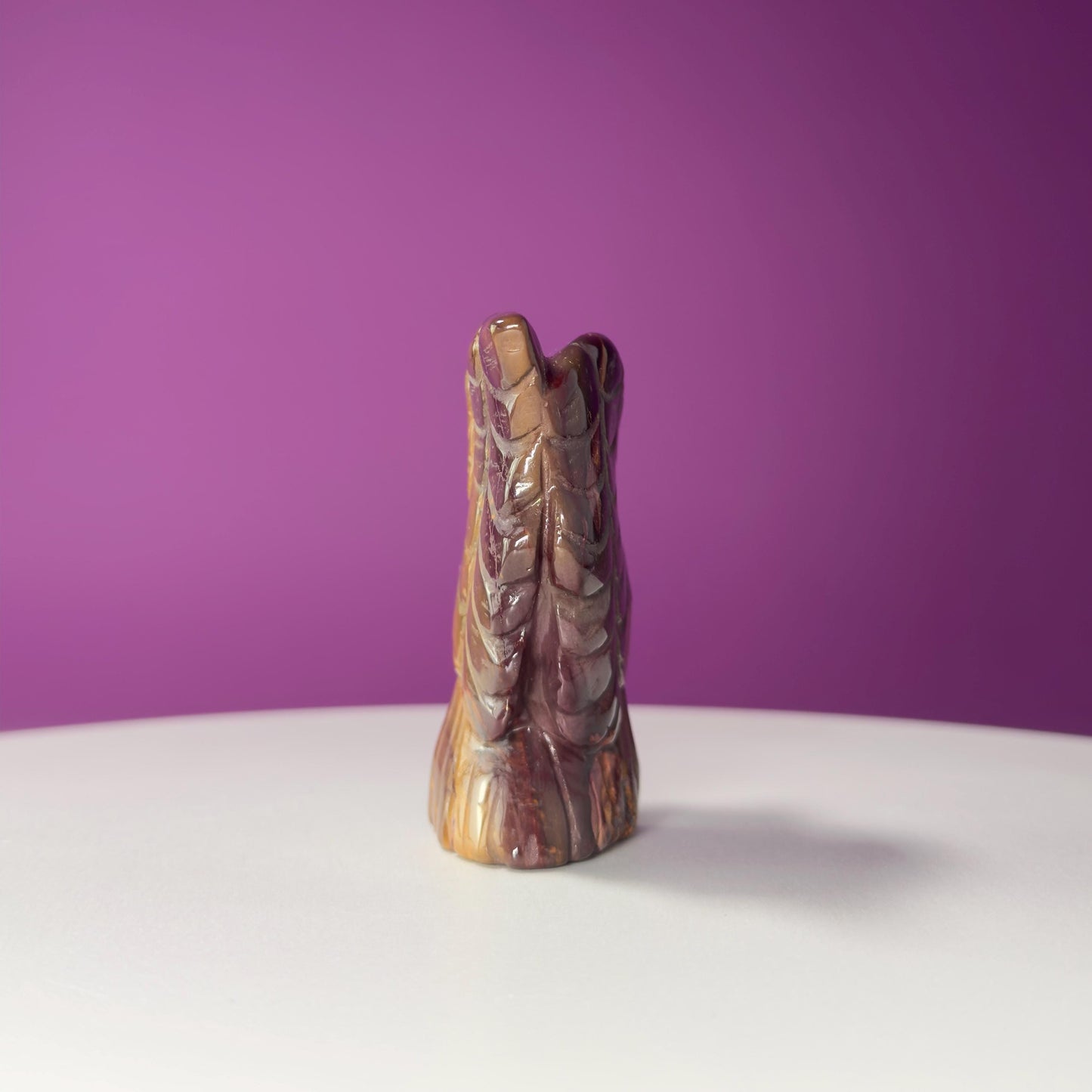 Mookaite Jasper Hummingbird Carving, Crystal Animal Carving, Balance & Strength Stone