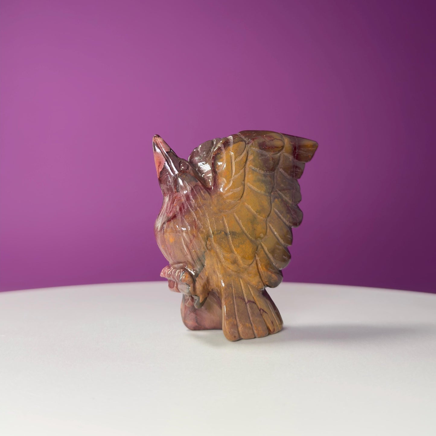 Mookaite Jasper Hummingbird Carving, Crystal Animal Carving, Balance & Strength Stone