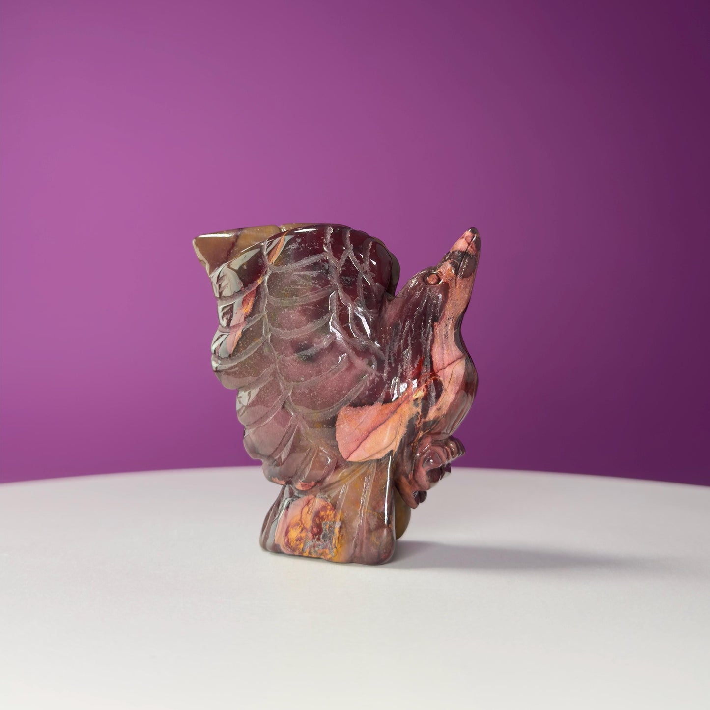 Mookaite Jasper Hummingbird Carving, Crystal Animal Carving, Balance & Strength Stone