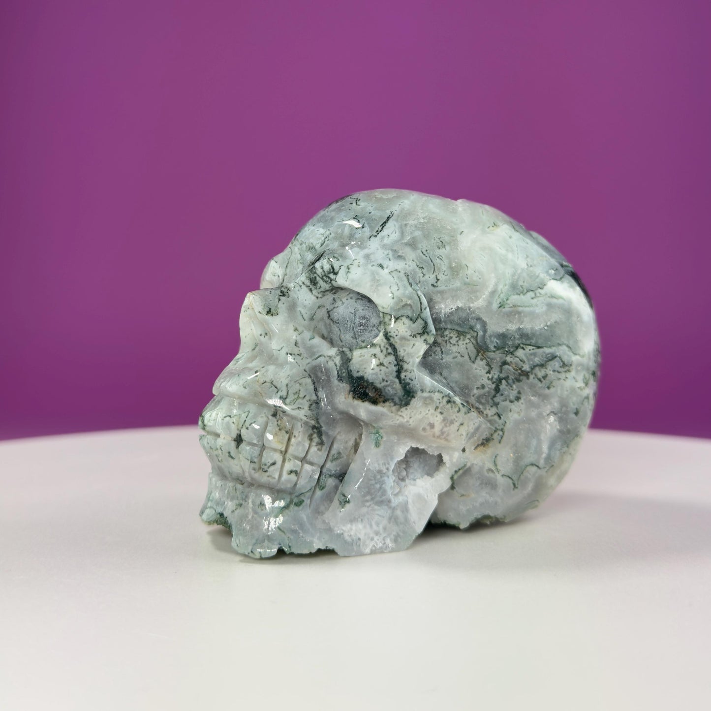 Moss Agate Skull Carving, Druzy Pockets