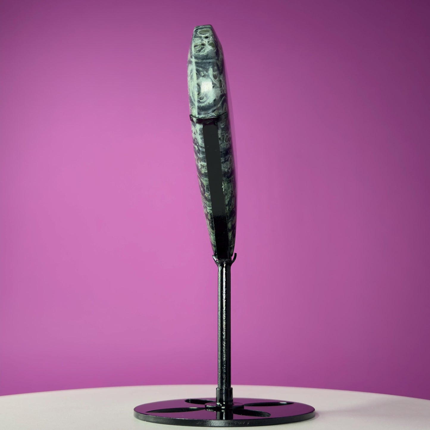 Kambaba Jasper Heart Carving (Includes Black Metal Stand)