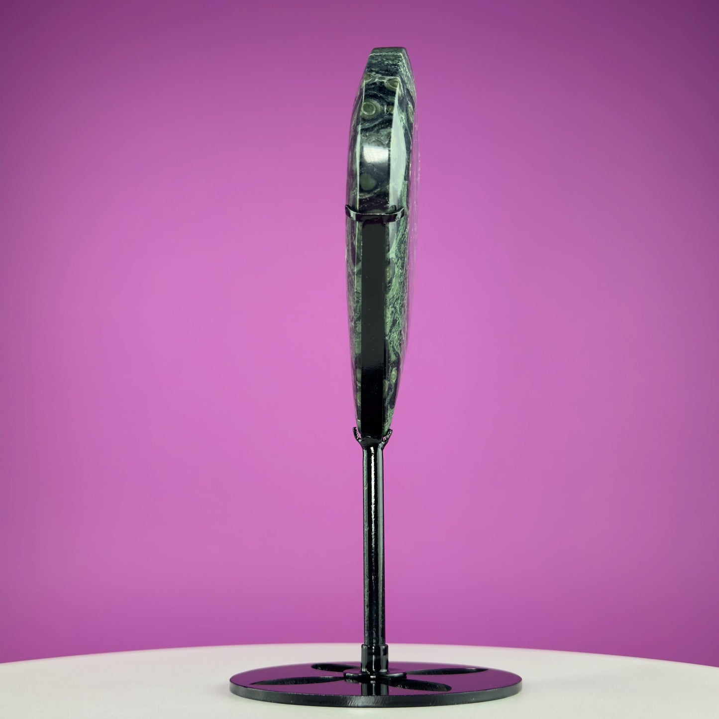 Kambaba Jasper Heart Carving (Includes Black Metal Stand)