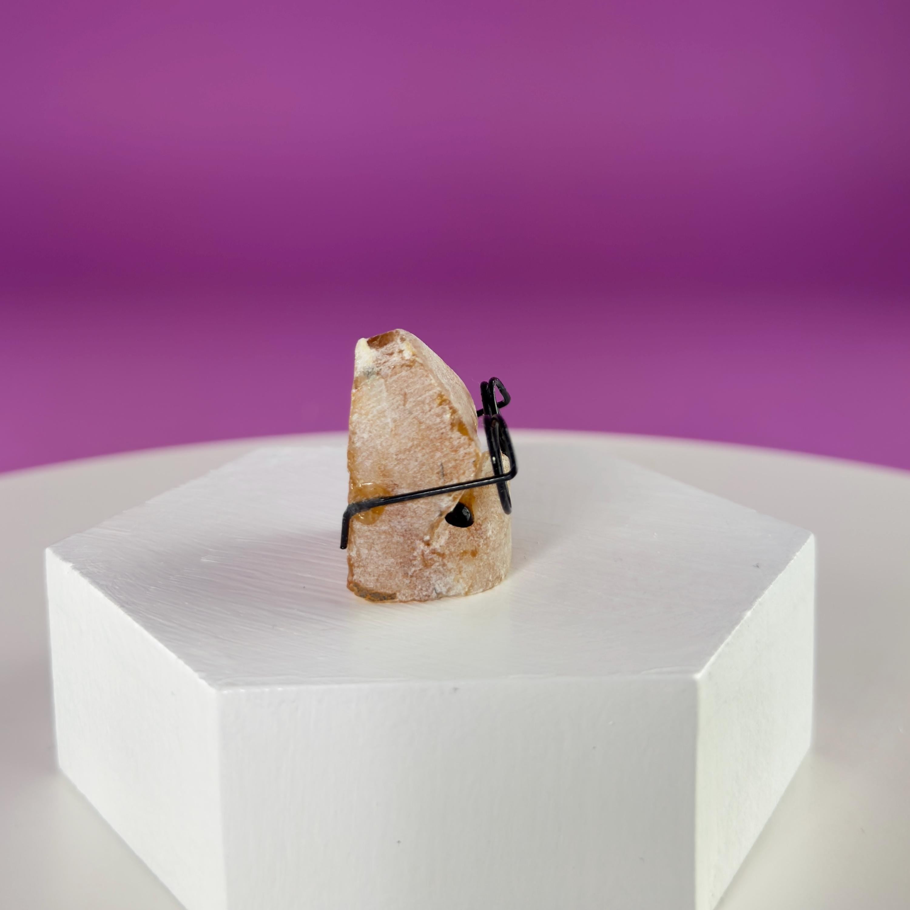 Crystal Desk Buddy – Mini Crystal Companion