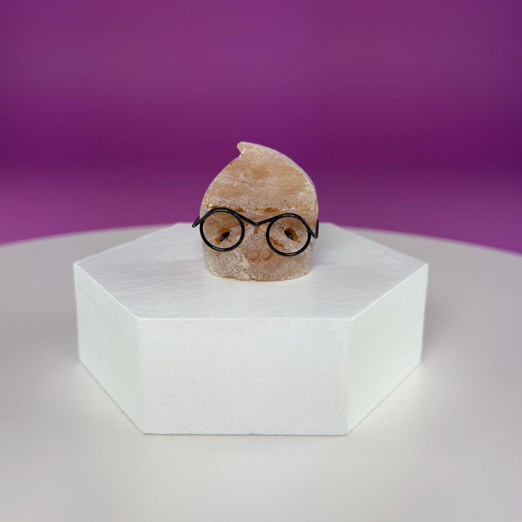 Crystal Desk Buddy – Mini Crystal Companion