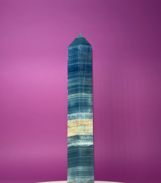 Blue Onyx (Aquatine Calcite) Tower – 910g Banded Blue Crystal Tower