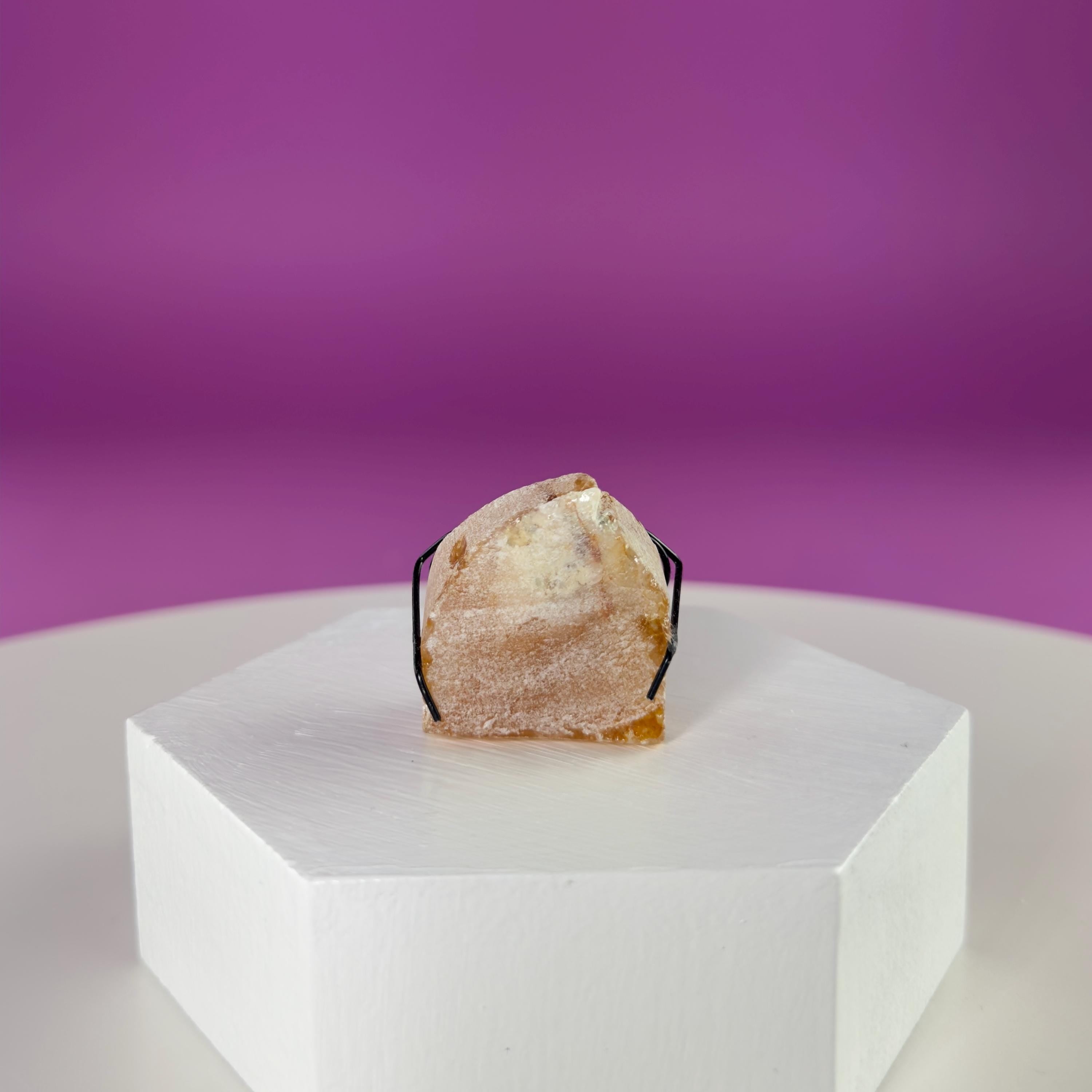 Crystal Desk Buddy – Mini Crystal Companion