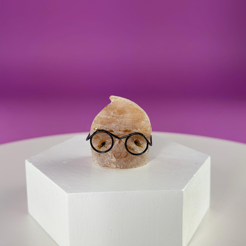Crystal Desk Buddy – Mini Crystal Companion