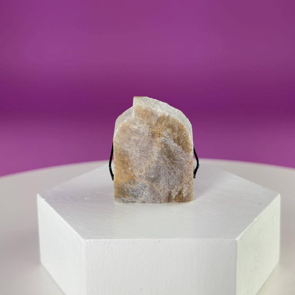 Crystal Desk Buddy – Mini Crystal Companion