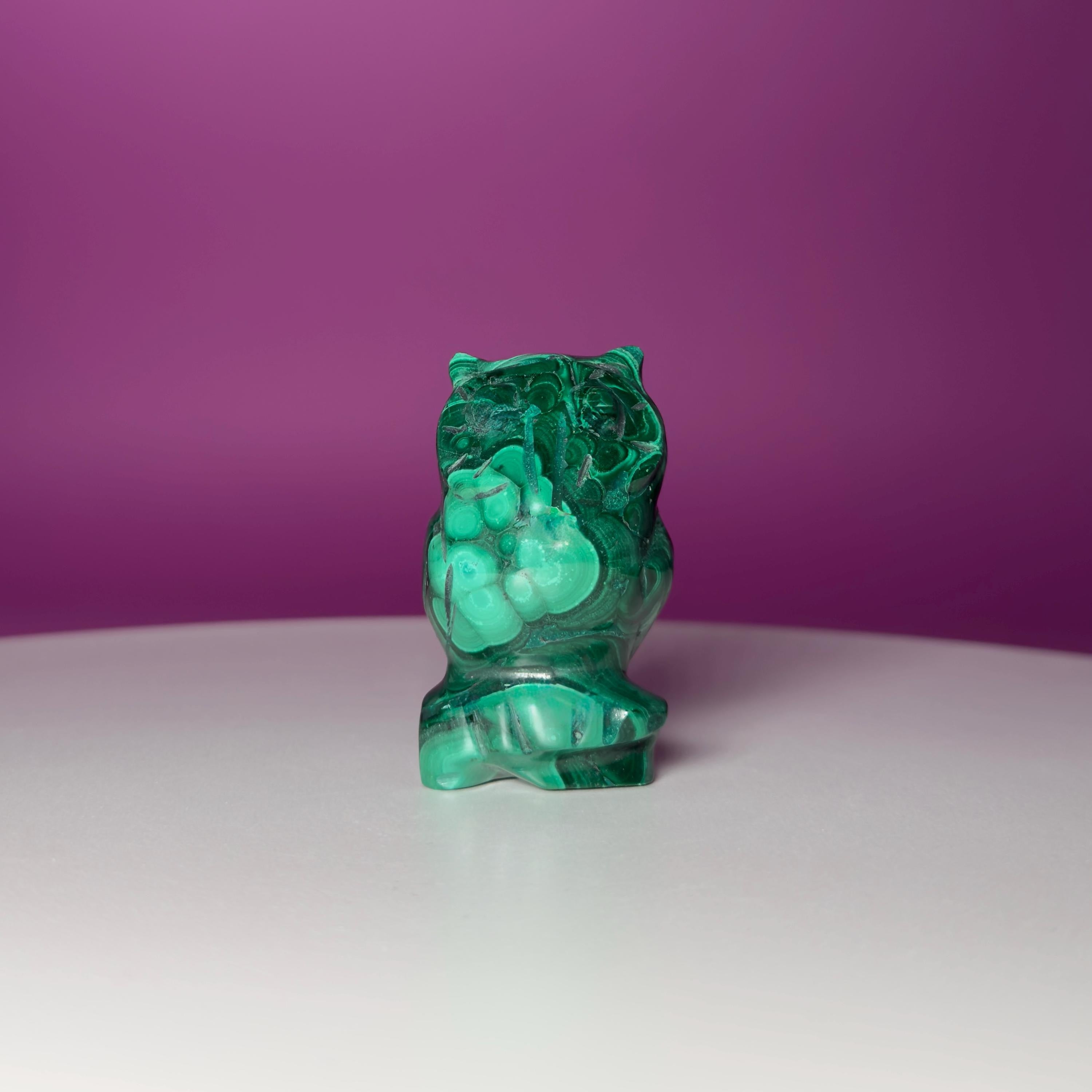 Malachite Owl Carving – Polished Green Crystal Owl Statue for Wisdom
