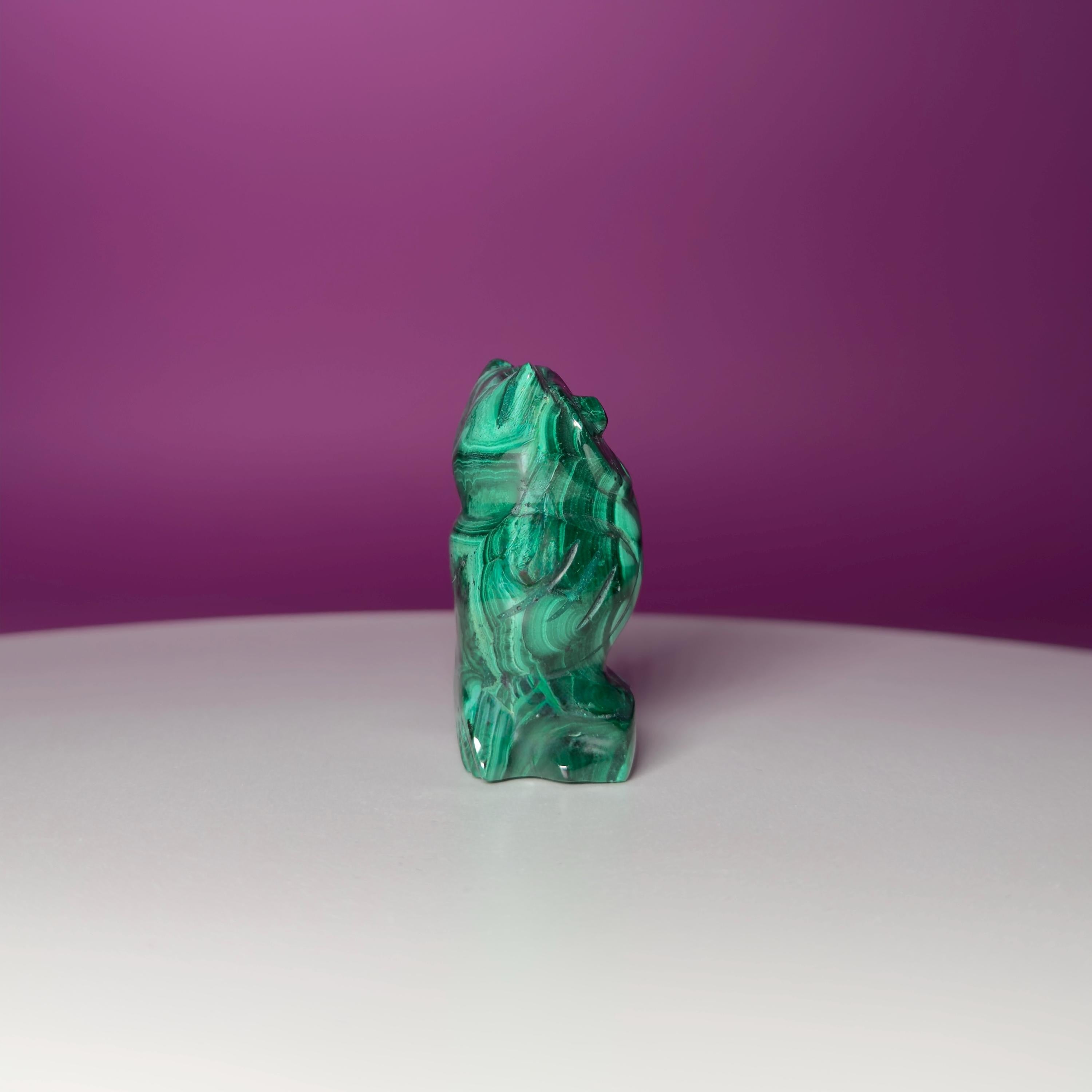 Malachite Owl Carving – Polished Green Crystal Owl Statue for Wisdom