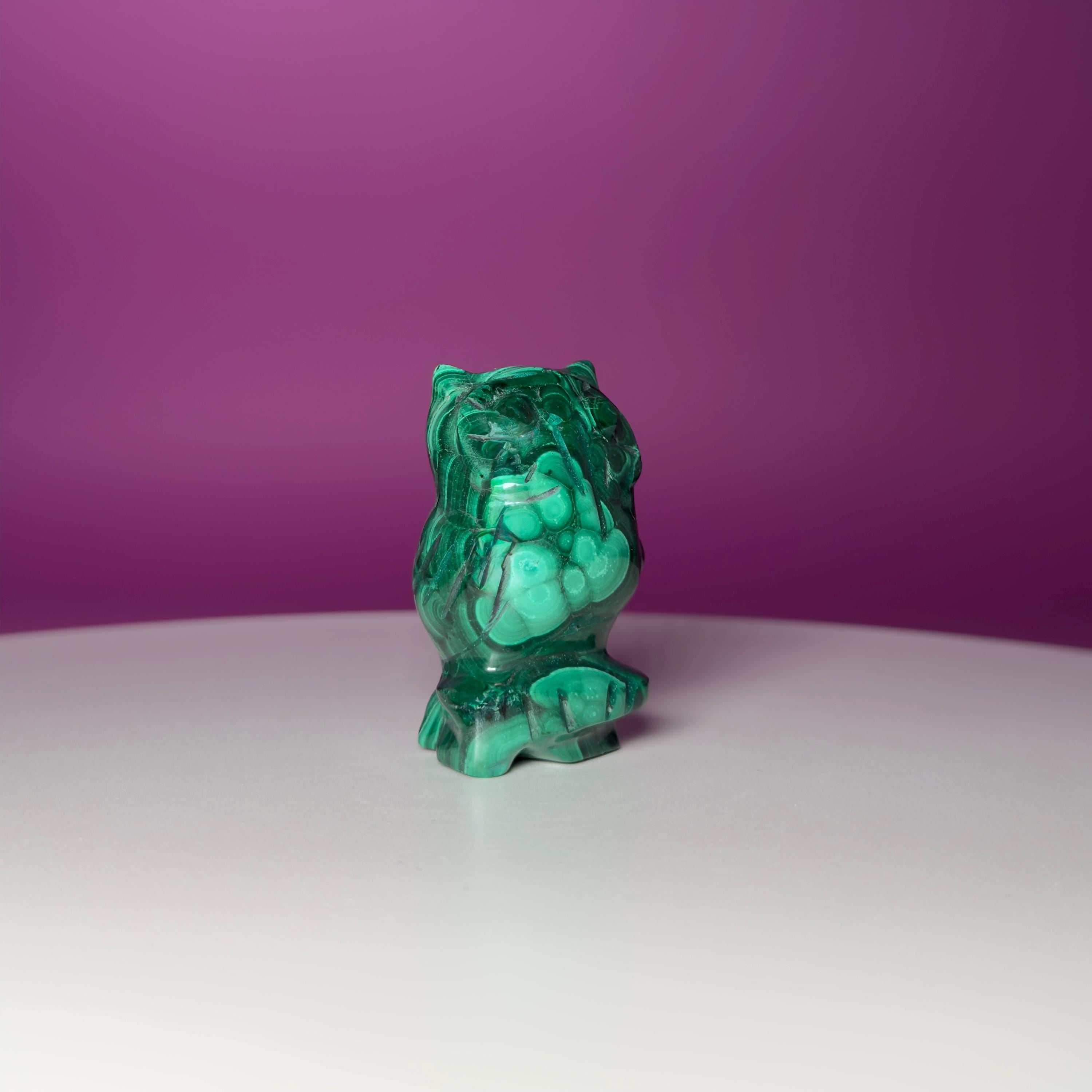 Malachite Owl Carving – Polished Green Crystal Owl Statue for Wisdom