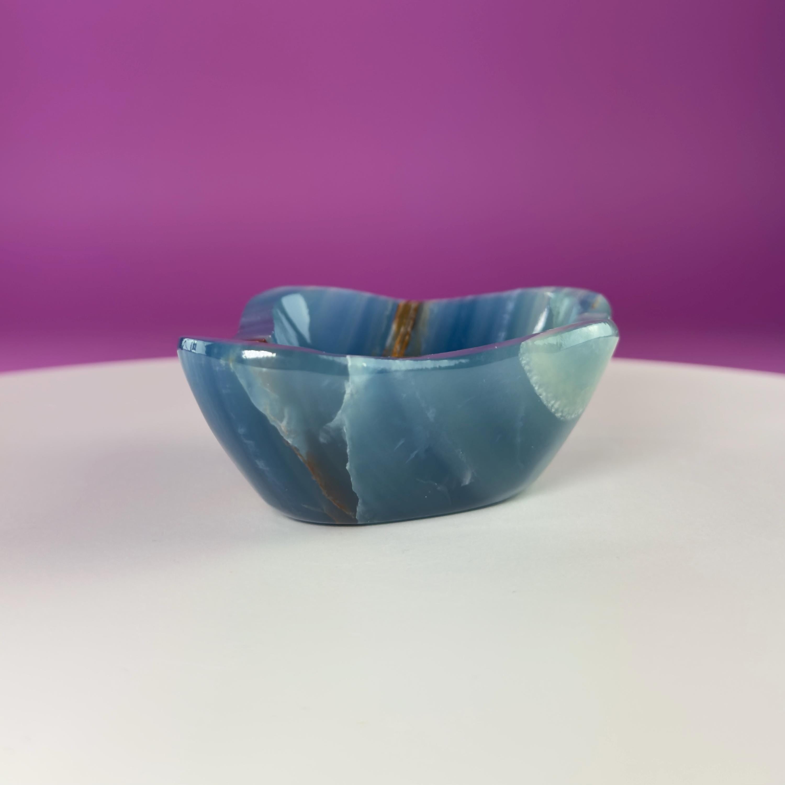 Blue Onyx Bowl – Crystal Dish for Jewelry, Energy Work & Décor