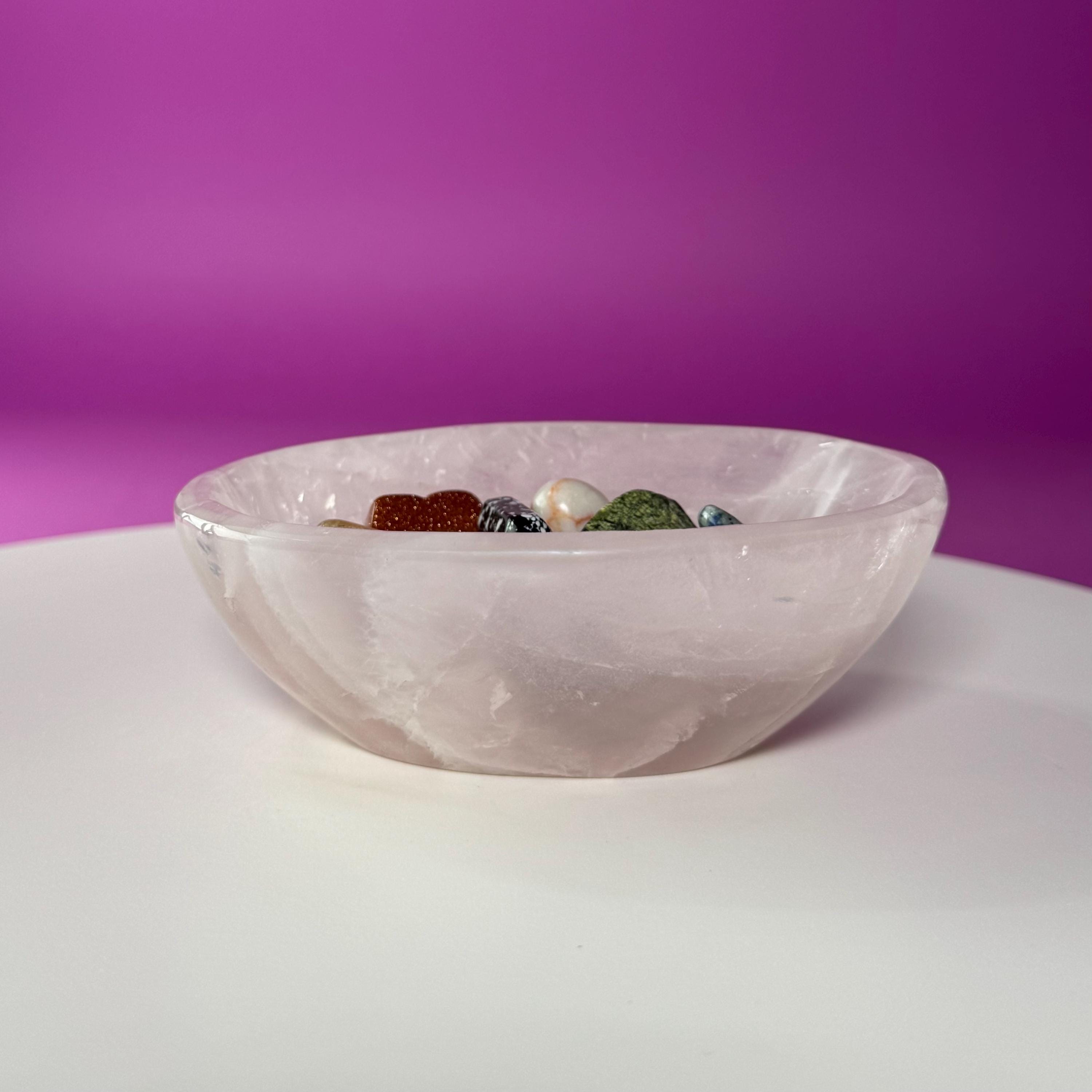 Rose Quartz Bowl – Crystal Offering Dish for Love, Healing & Intention