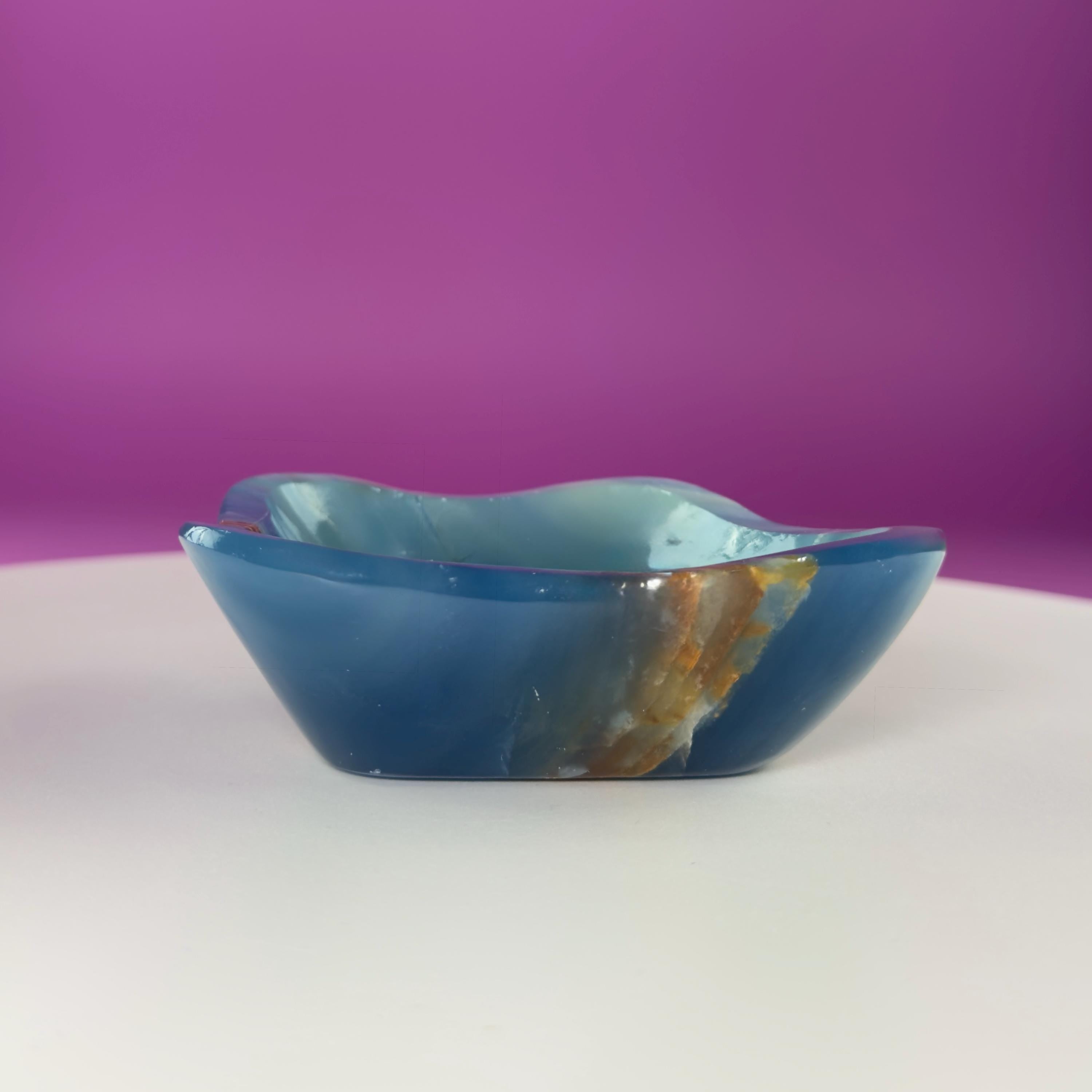 Blue Onyx Bowl – Crystal Dish for Jewelry, Energy Work & Décor