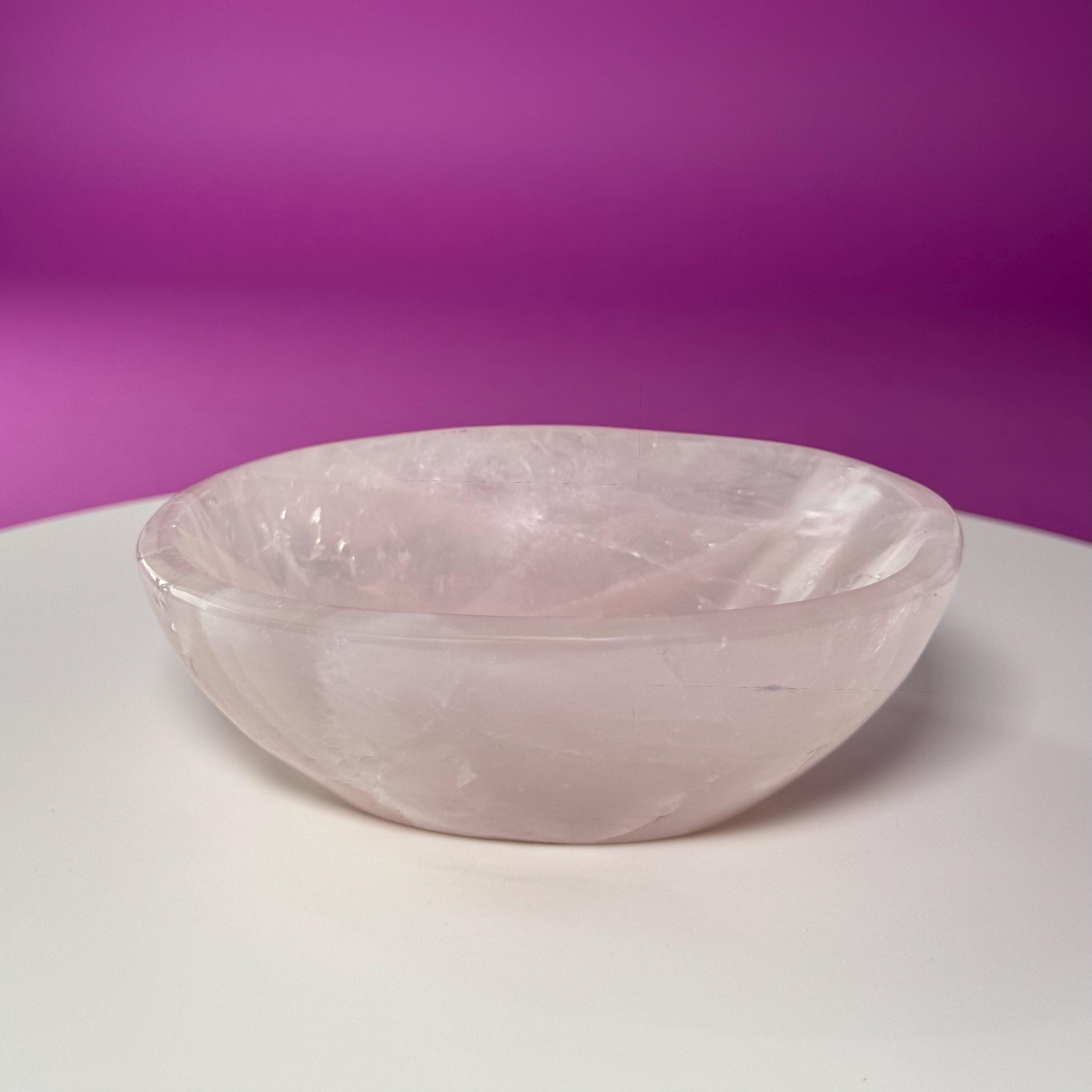 Rose Quartz Bowl – Crystal Offering Dish for Love, Healing & Intention