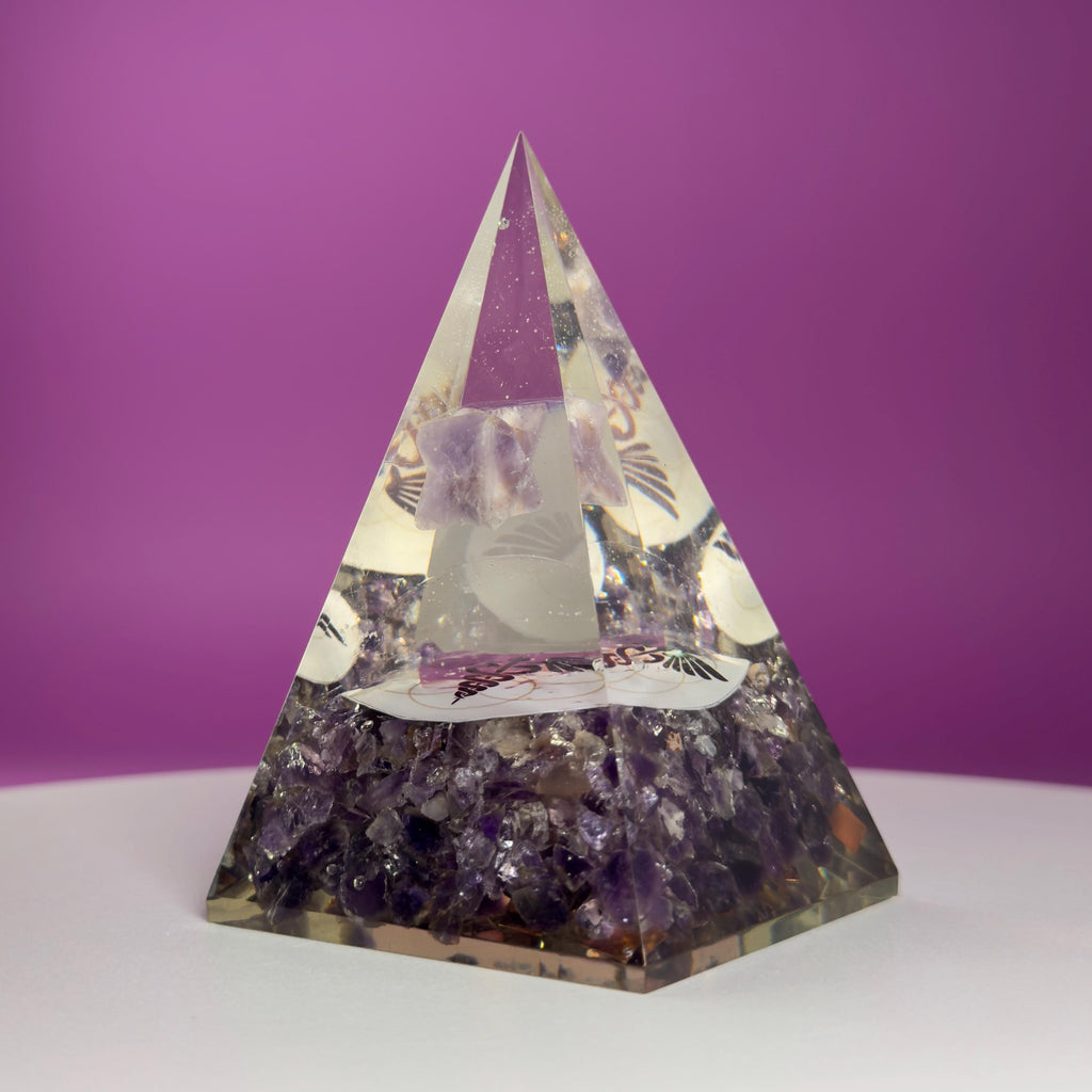 Amethyst Orgone Pyramid with Merkaba – Healing Energy Crystal Décor, Akoni’s Misfit Crystal