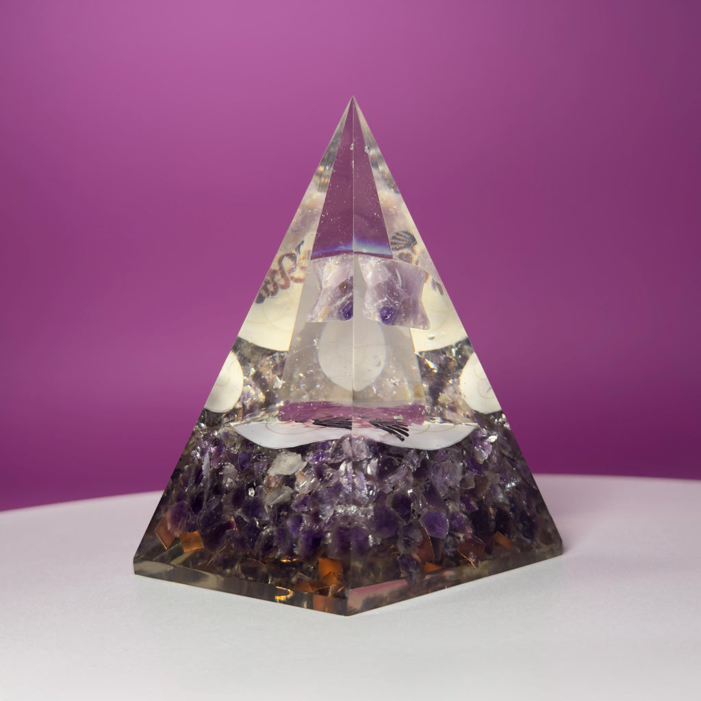 Amethyst Orgone Pyramid with Merkaba – Healing Energy Crystal Décor, Akoni’s Misfit Crystal